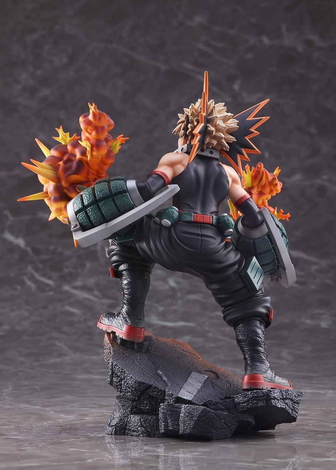 Takara Tomy My Hero Academia - Katsuki Bakugo 1/8 PVC Figure (TY95156)