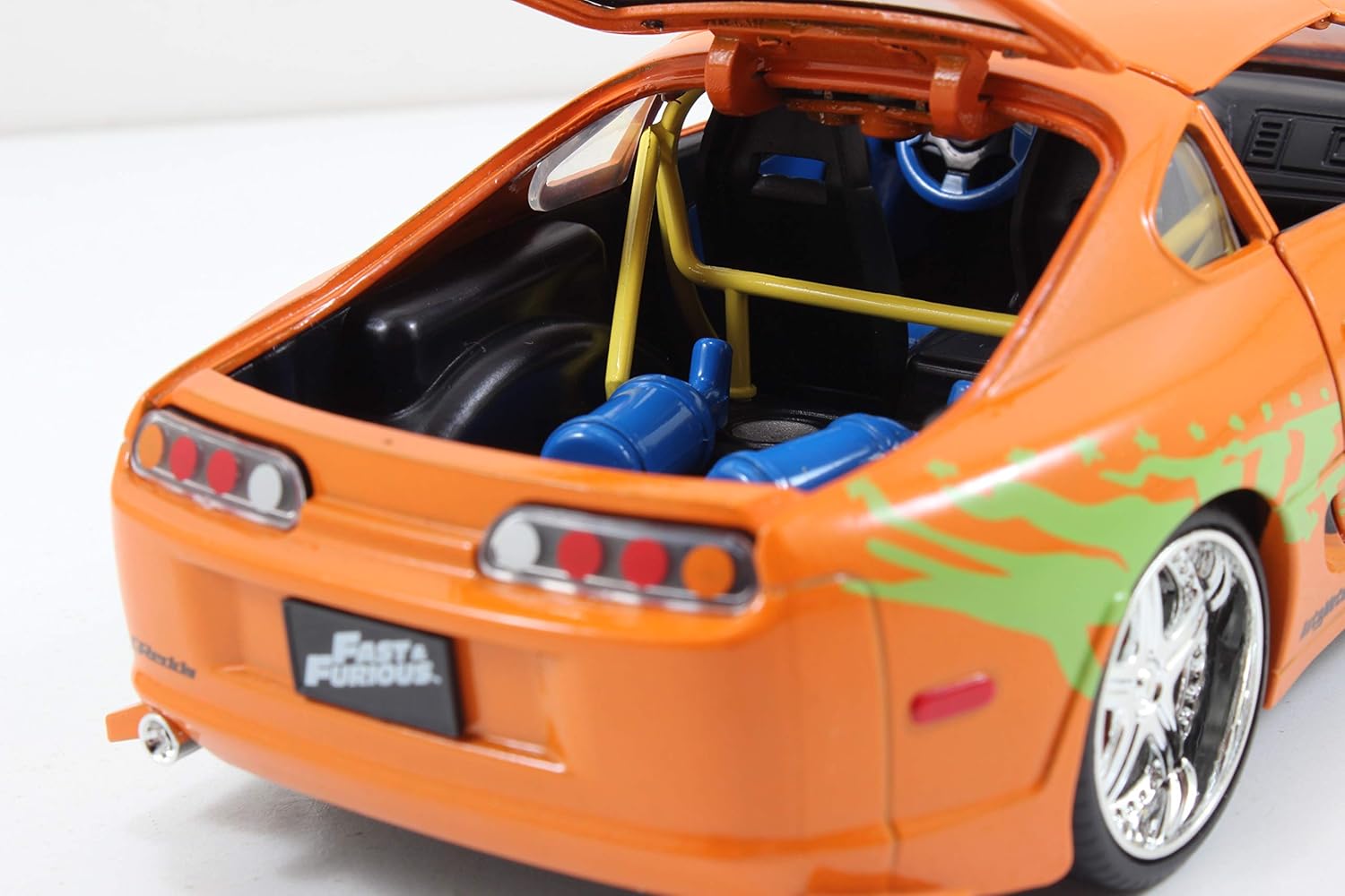 Jada Fast & Furious - Brian's 1995 Toyota Supra 1:24 Die-Cast Replica 3