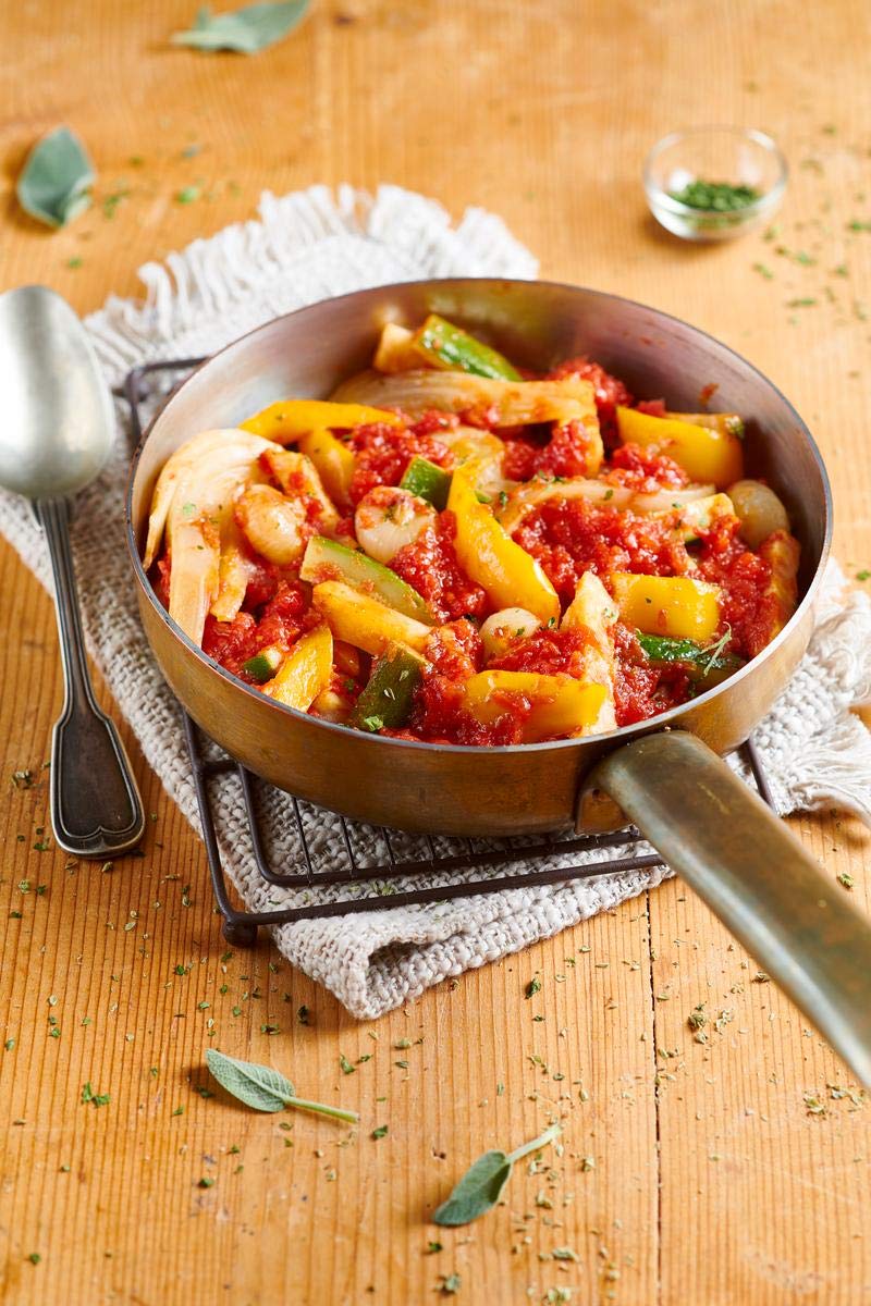 Mutti - Finely Chopped Tomatoes (400g) 15