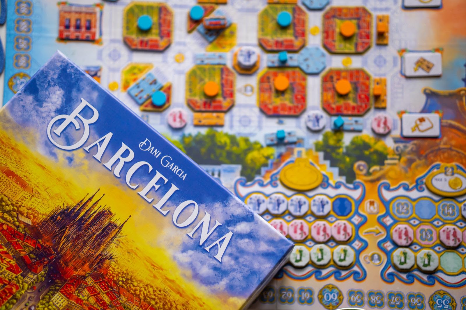 BND0080 Barcelona Board Game 10