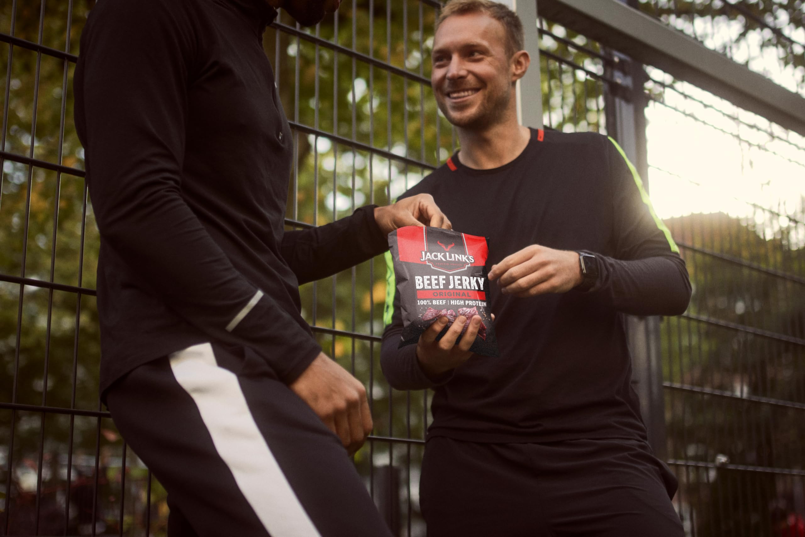 Jack Link's Beef Jerky, Teriyaki Flavour, Multipack of 12 x 25g Bags, High Protein Meat Snack, Made with Premium Beef 3