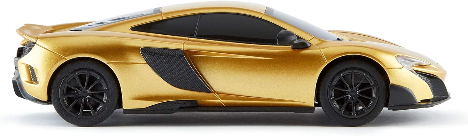 McLaren 675LT 1:24 Scale RC Car - Gold, 2.4GHz Remote Control with Working Lights 4