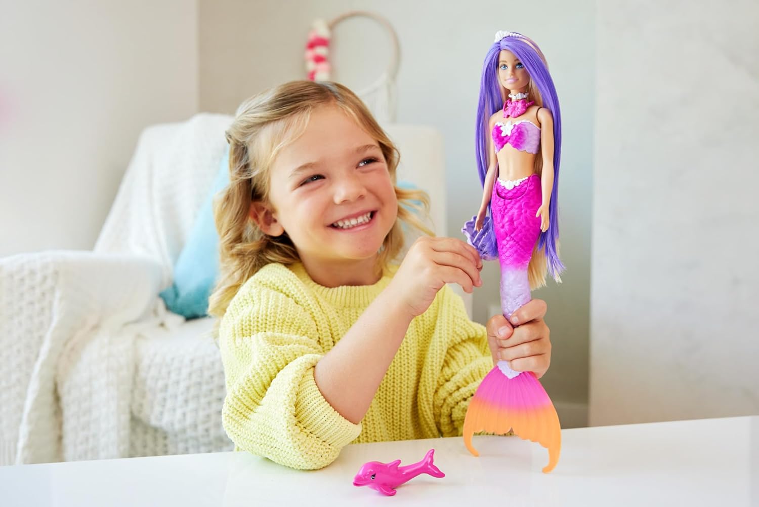 Barbie Mermaid Doll 'Malibu' with Color-Changing Hair & Dolphin - Ages 3+ 5