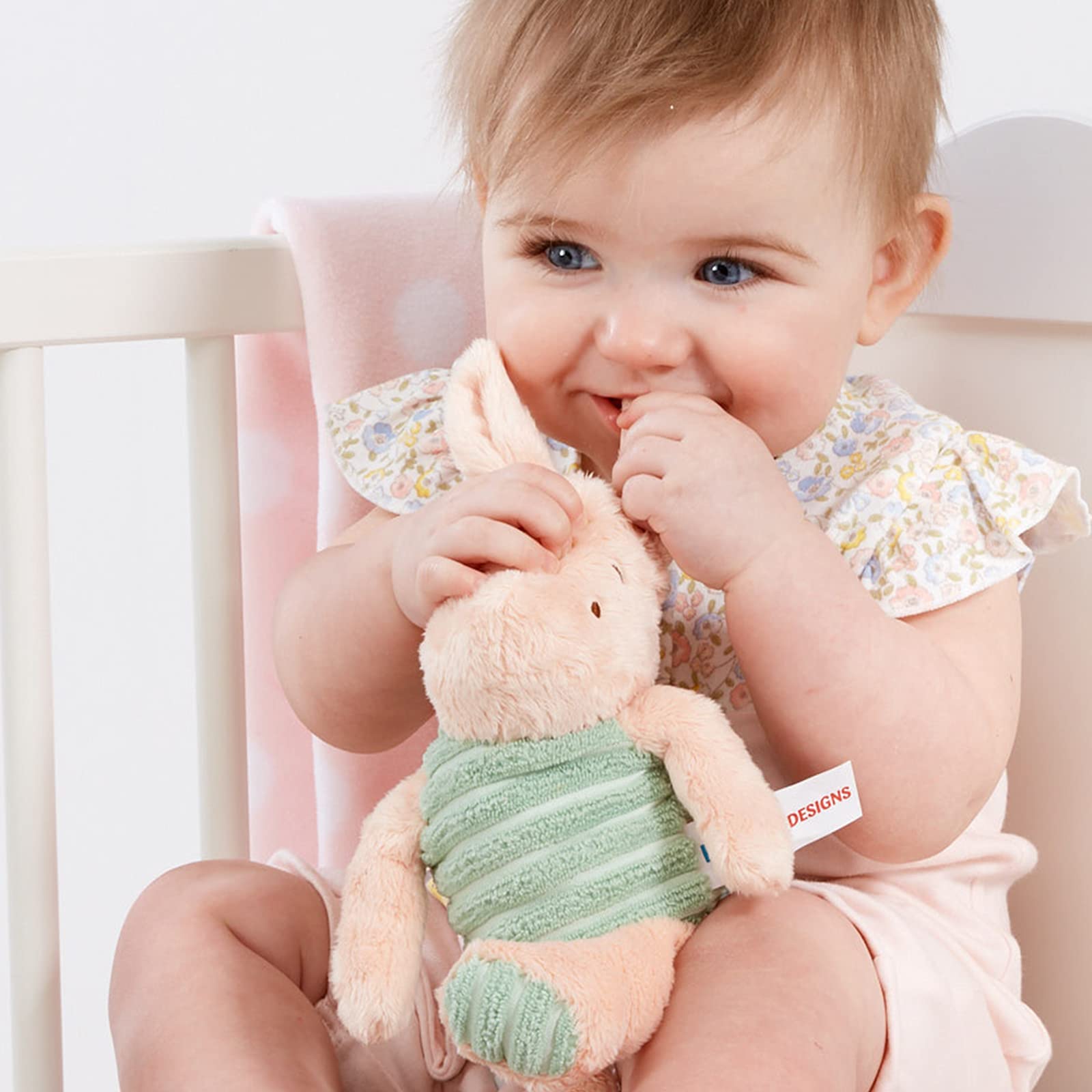 Rainbow Designs Classic Winnie the Pooh Piglet Plush - 17.5cm Soft Toy for Babies & Toddlers 3