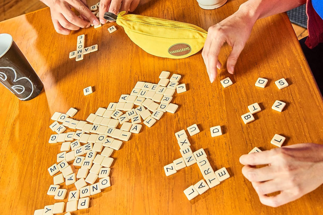 BANANAGRAMS Bananagrams Word Game for 2-6 Players, Ages 7+