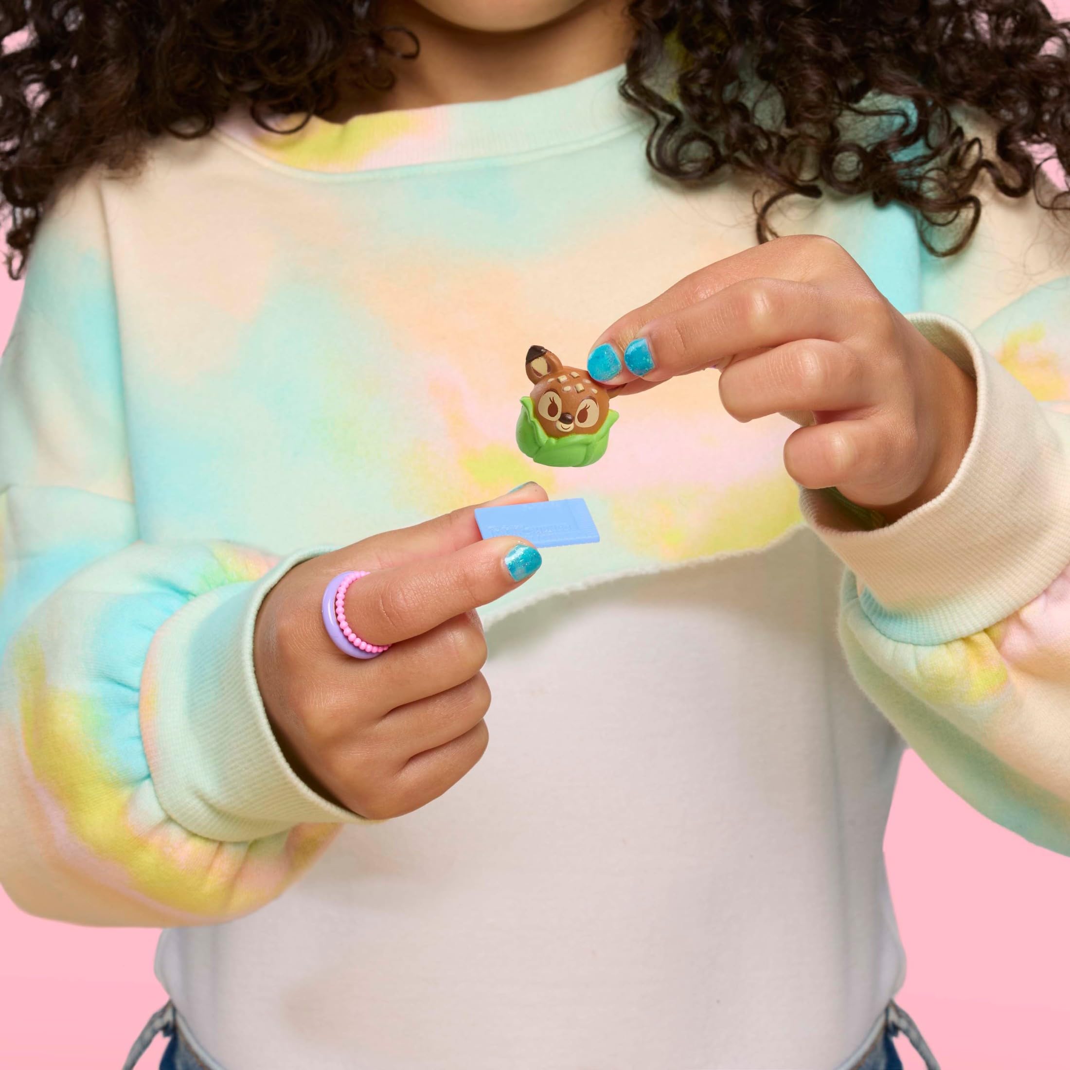 Just Play Disney Munchlings Mini Munch 2pk - Color-Changing Blind Box Collectible Figures 4