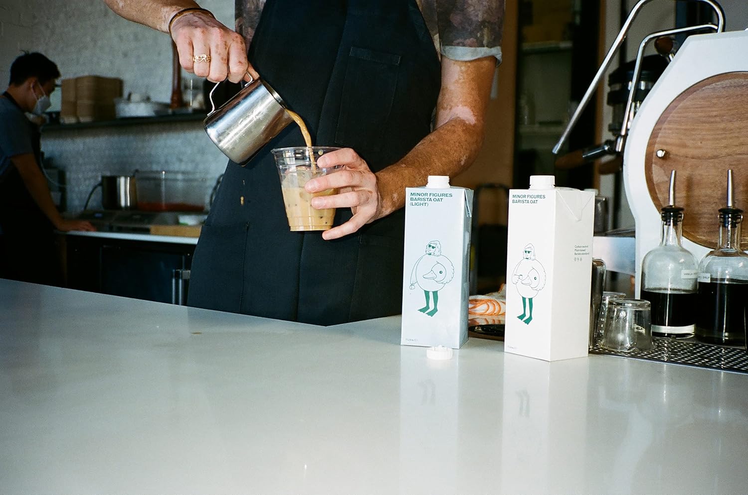 Minor Figures Barista Hafermilch, 1 l (Long Life) – Milchfrei, ohne Zuckerzusatz, vegan 4