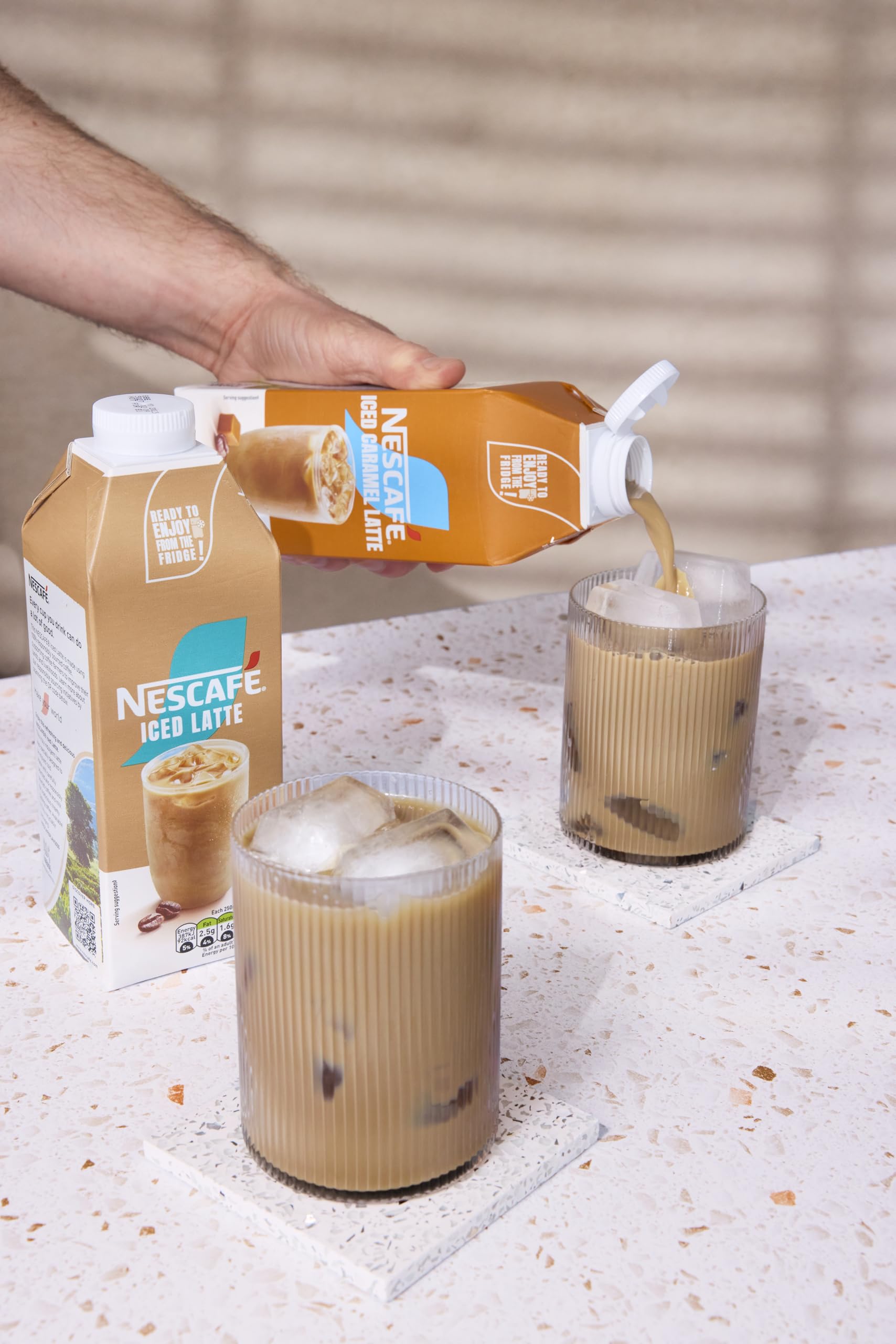NESCAFÉ Eiskaffee Latte mit Karamellgeschmack, 750 ml – trinkfertig 3