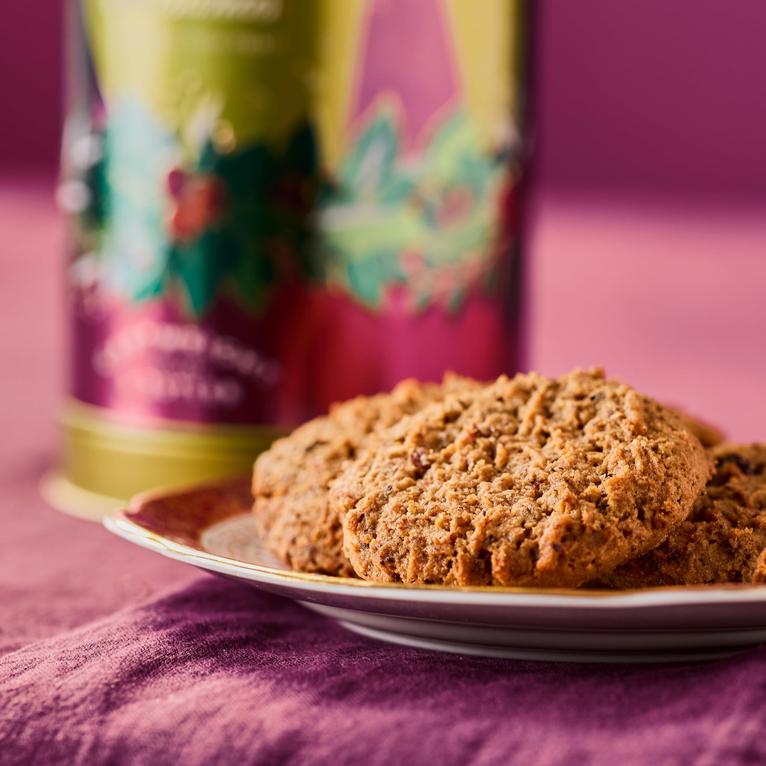 Cartwright & Butler Merry Christmas Pudding Biscuits in Musical Tin