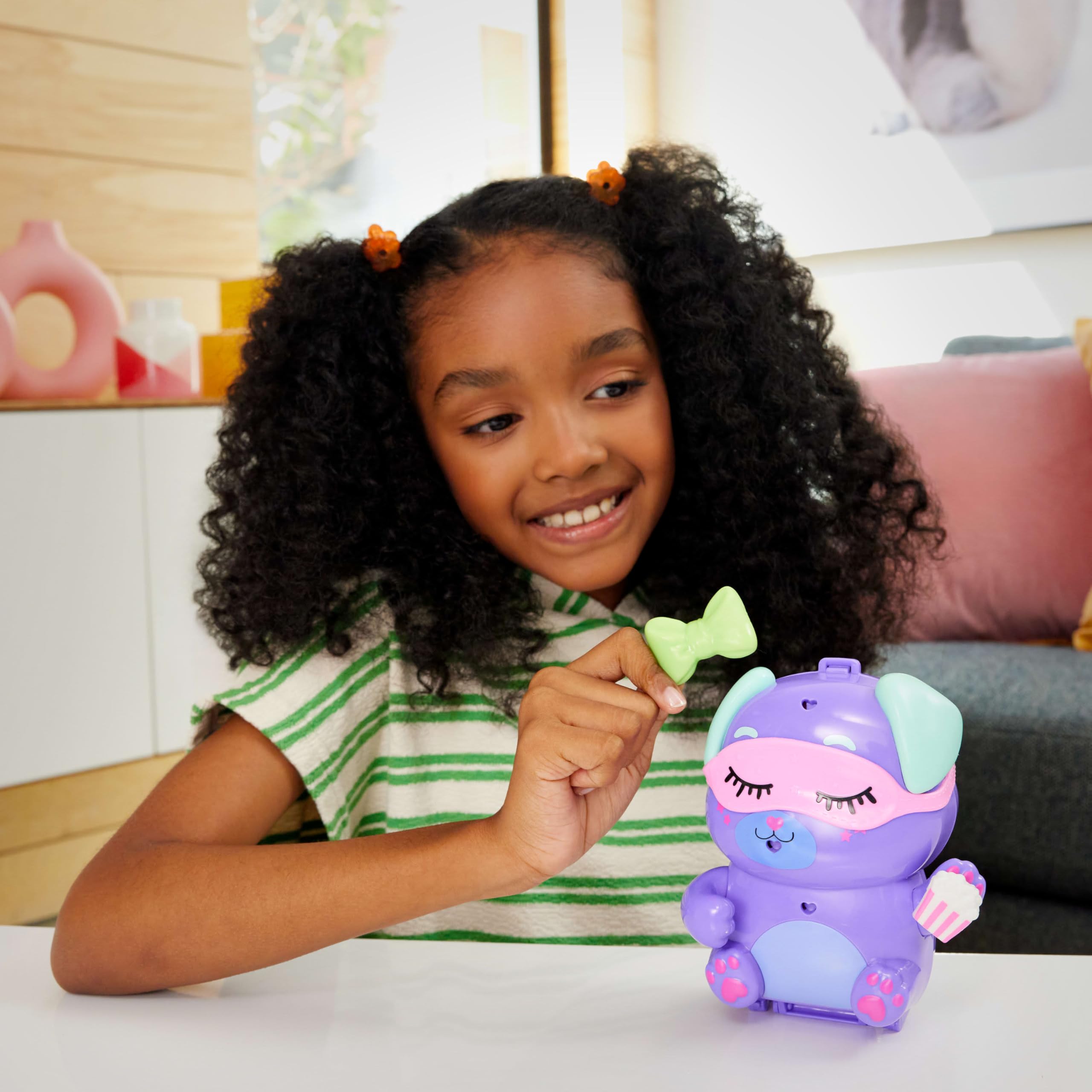 Polly Pocket Sleepover Puppy Compact Playset - 10 Accessories & 2 Pet Dogs, Ages 4+ 3