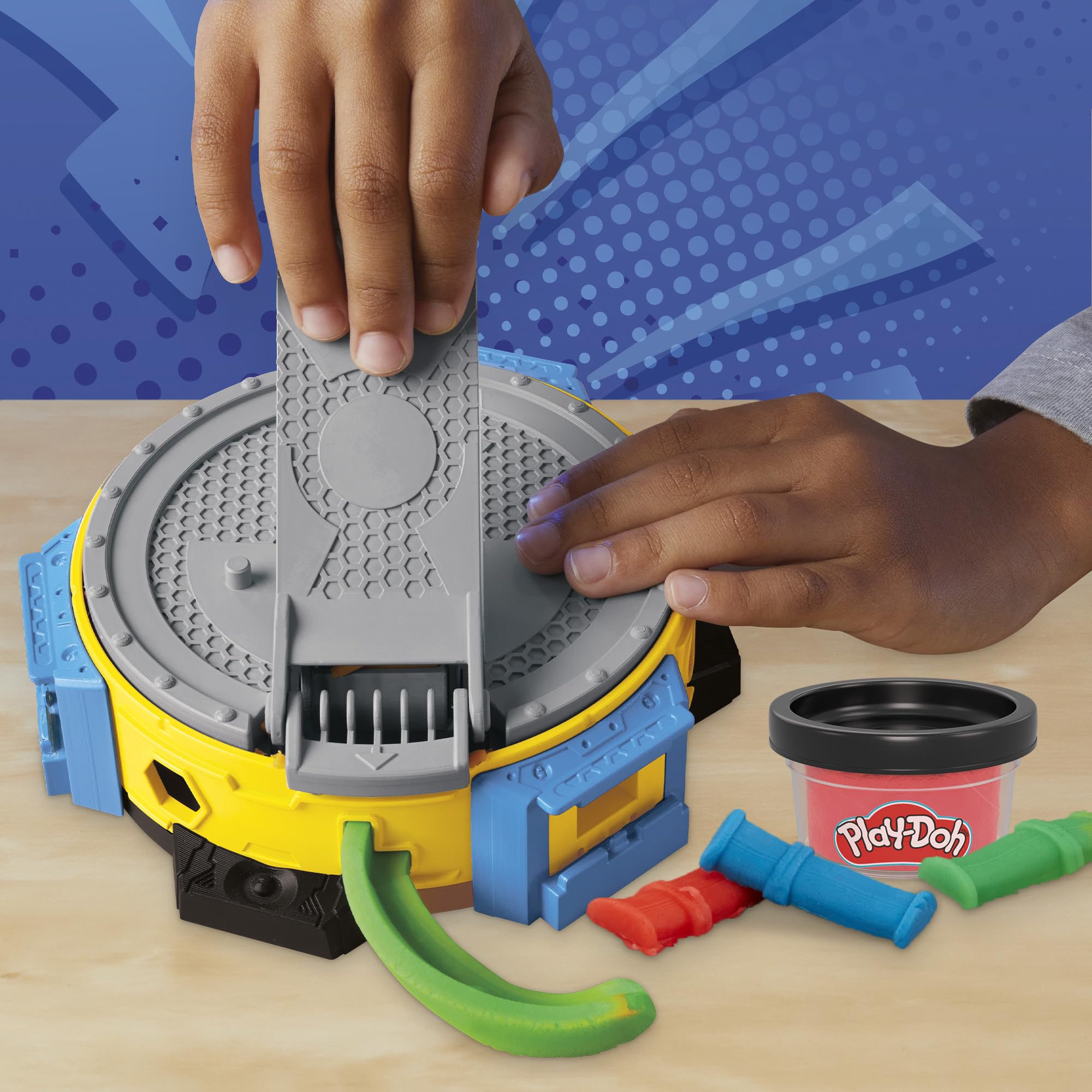 Play-Doh Marvel Hulk Smash & Squish Playset - Action Figure with Power Suit for Kids 4+ 3