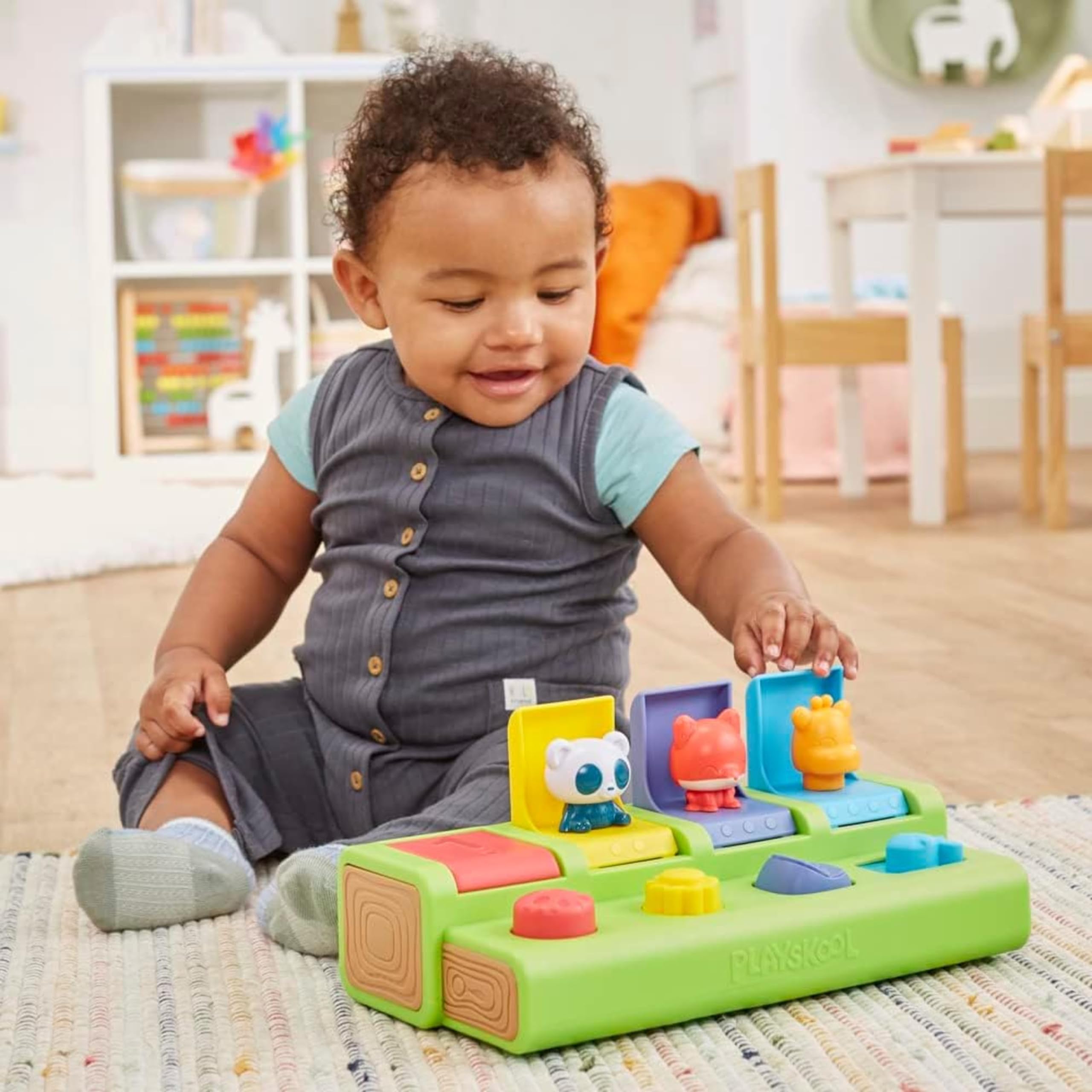 Playskool Busy Poppin’ Pals Pop-up Activity Toy for Babies and Toddlers Ages 9 Months+