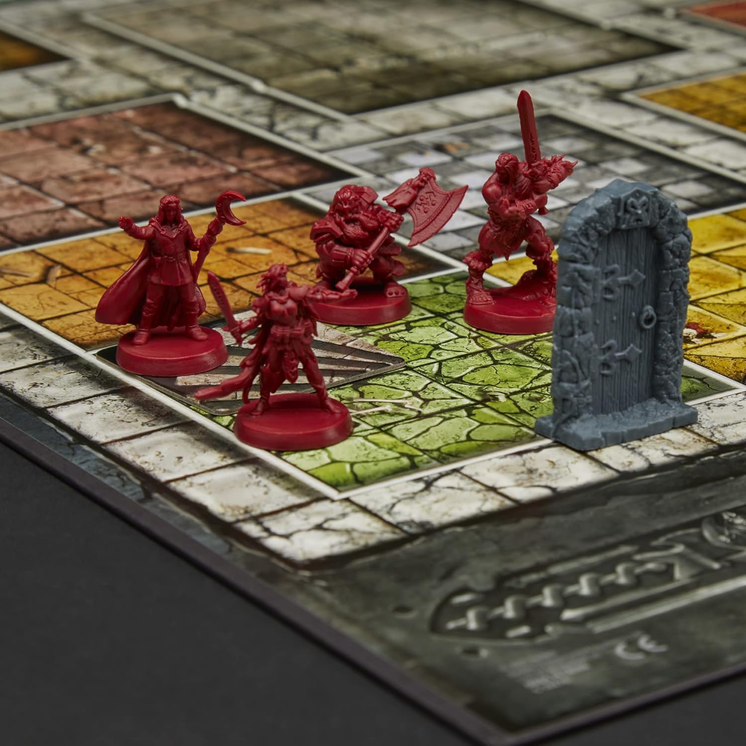 Avalon Hill HeroQuest Fantasy Adventure Board Game 7