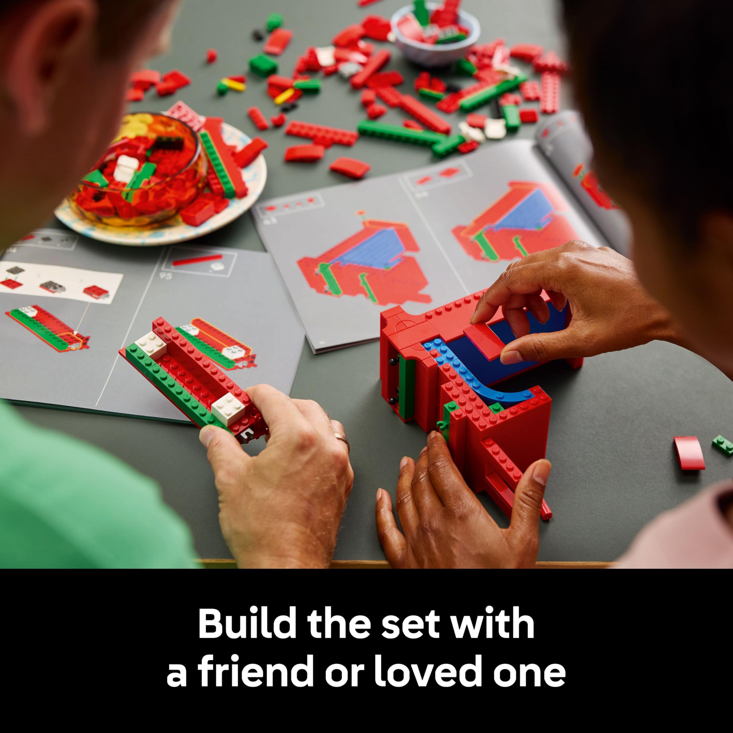 LEGO Art LOVE Building Set 31214 - Brick-Built Home Decor for Adults 4