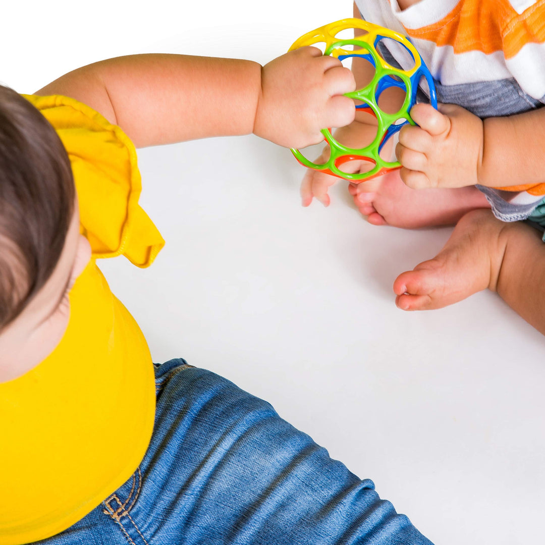 Bright Starts Oball Easy Grasp Classic Ball - BPA-Free Infant Toy for Newborns, 4-Inch Multi-Color