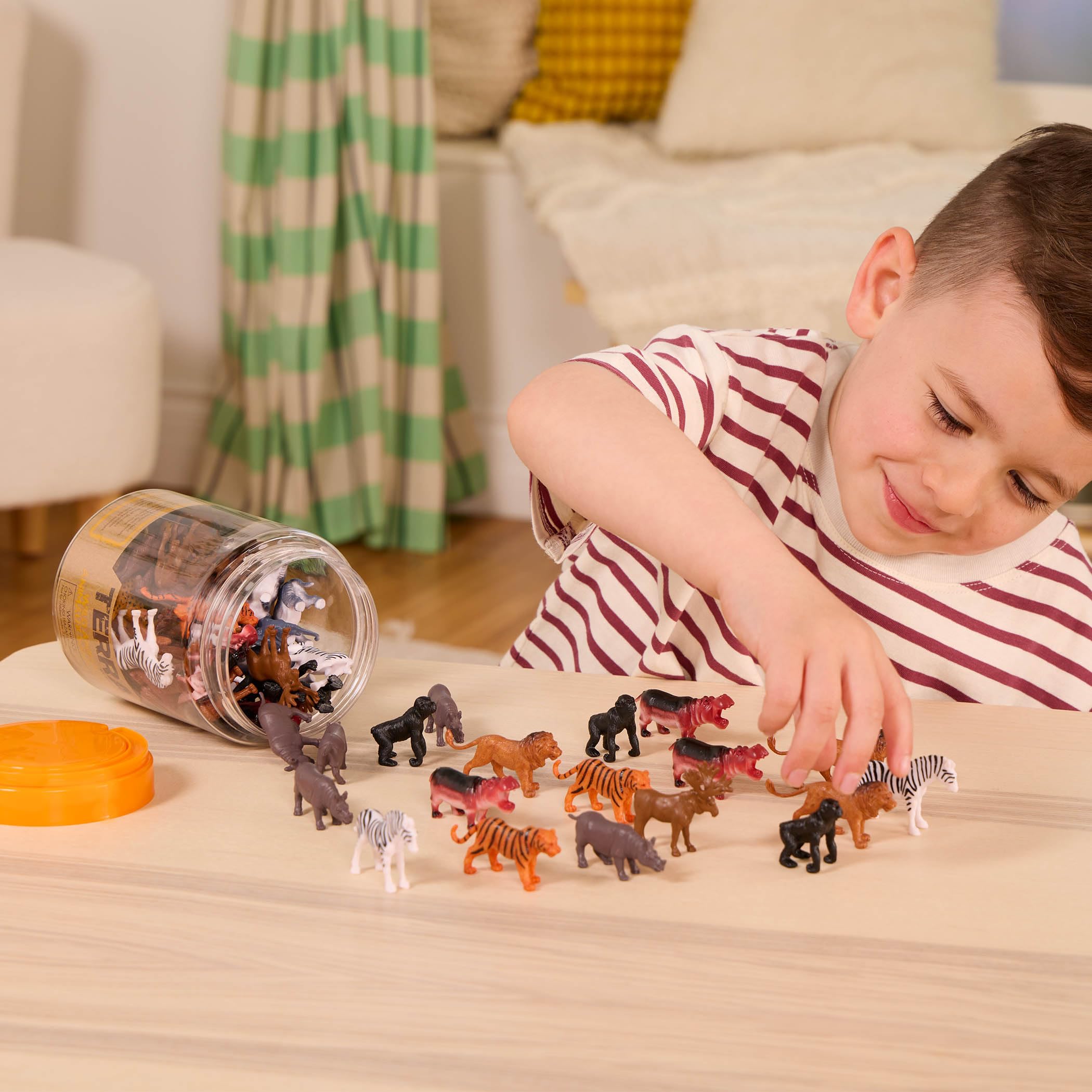 Terra by Battat Wild Animals – 60-Piece Miniature Animal Figurine Set for Kids 3+ 7