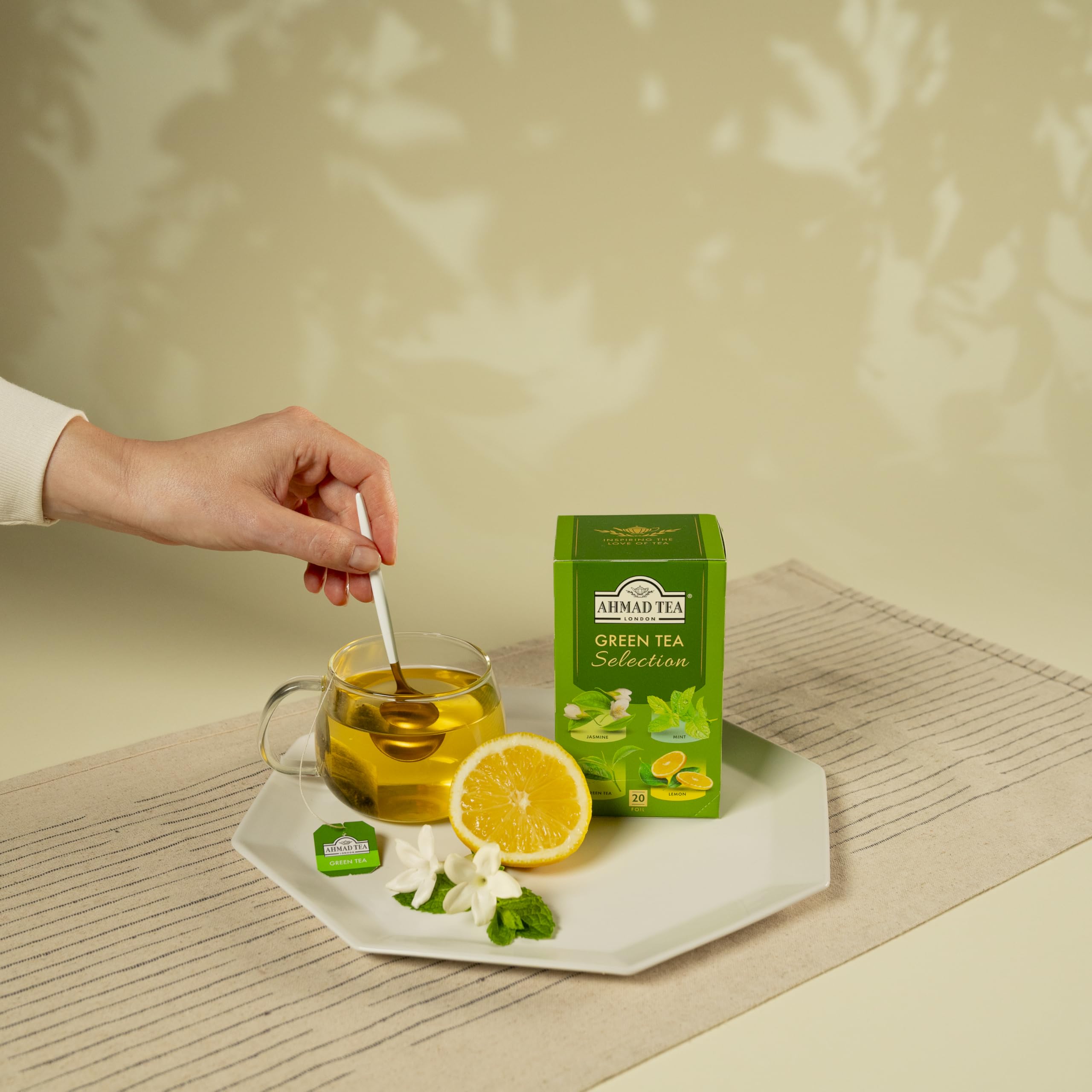 Ahmad Tea Grüntee-Auswahlpaket – 20 Teebeutel mit den Sorten Jasmin, Minze und Zitrone 3