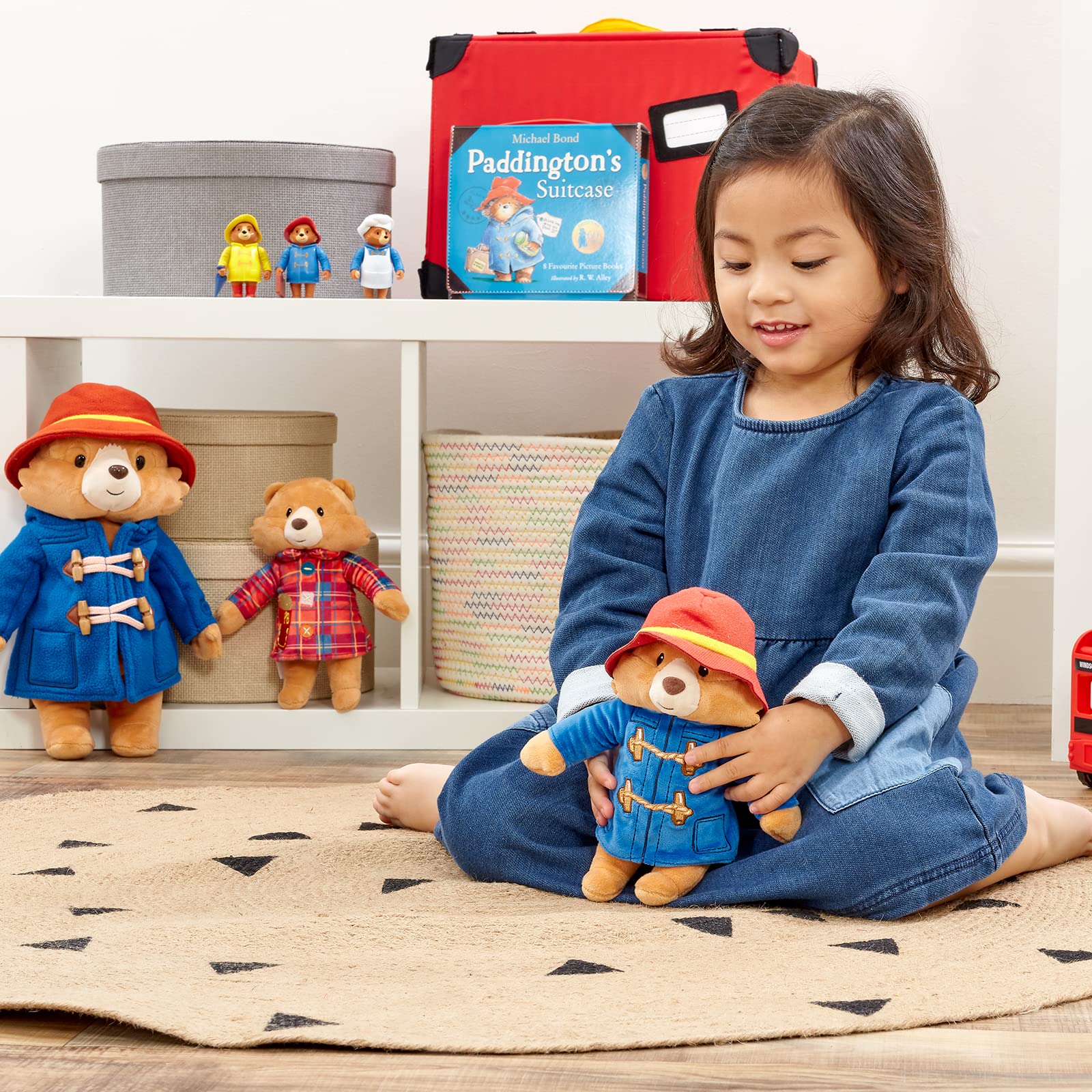 Rainbow Designs Adventures of Paddington Bear Soft Plush Toy | Unisex Children | 22 x 15 x 9 cm 5
