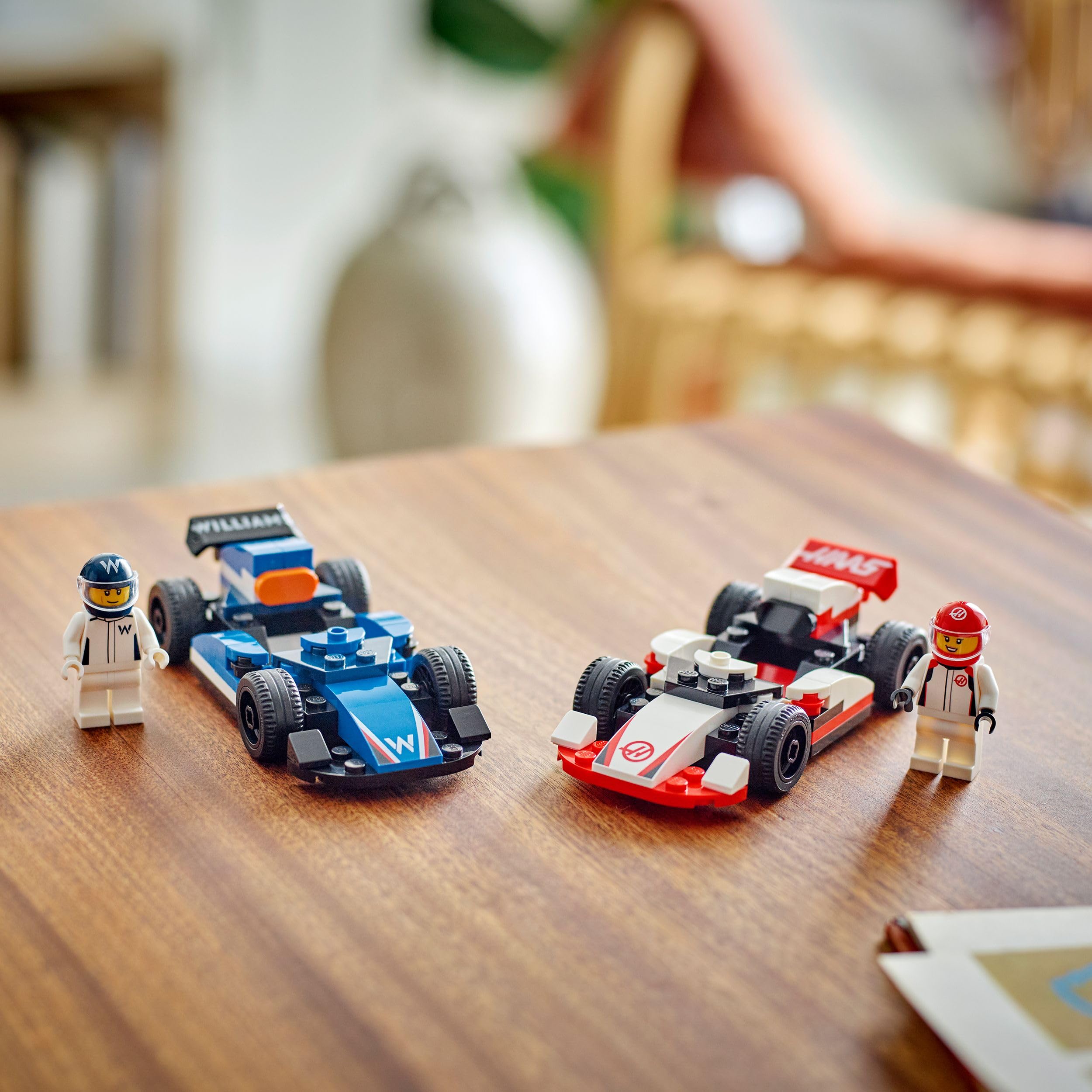 LEGO City F1 Williams Racing & Haas F1 Race Cars - Toy Formula 1 Building Set for Kids 4+ 3