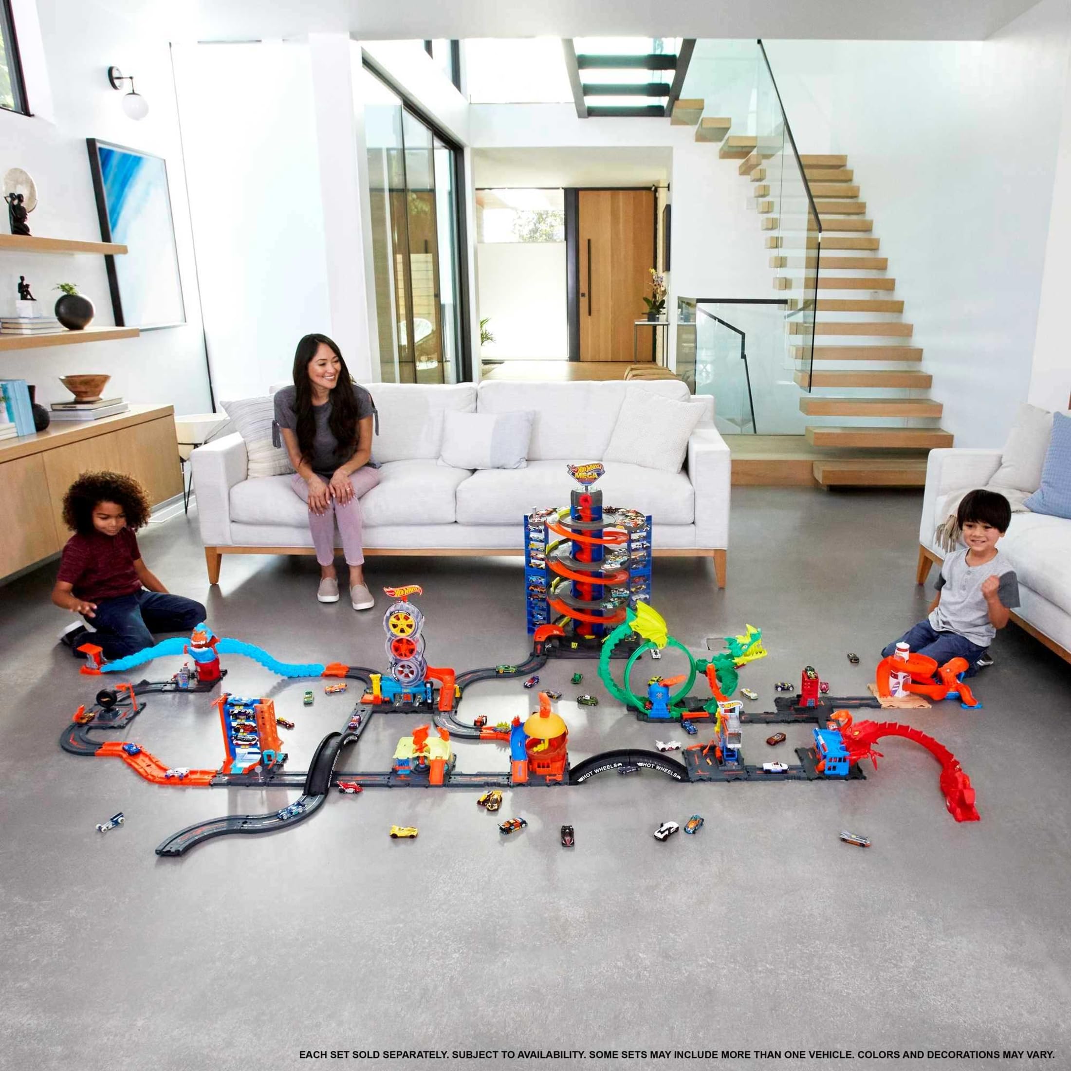 Hot Wheels Track Builder Unlimited Fuel Can Stunt Box | Includes 1 Vehicle | Ages 6+ | Model HDX78 2