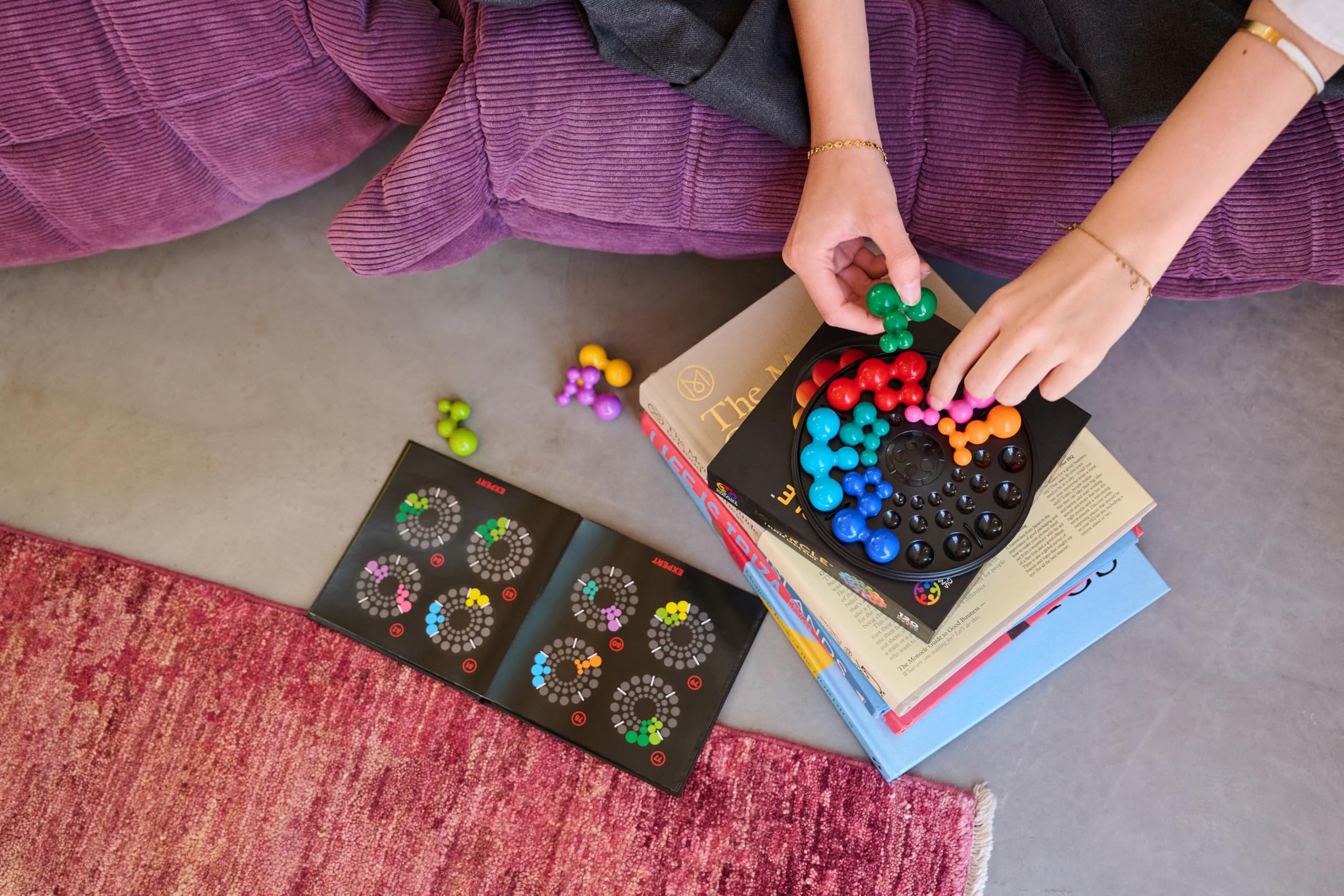 SmartGames IQ Circle Deluxe - 120 Challenges Puzzle Game for Adults 5