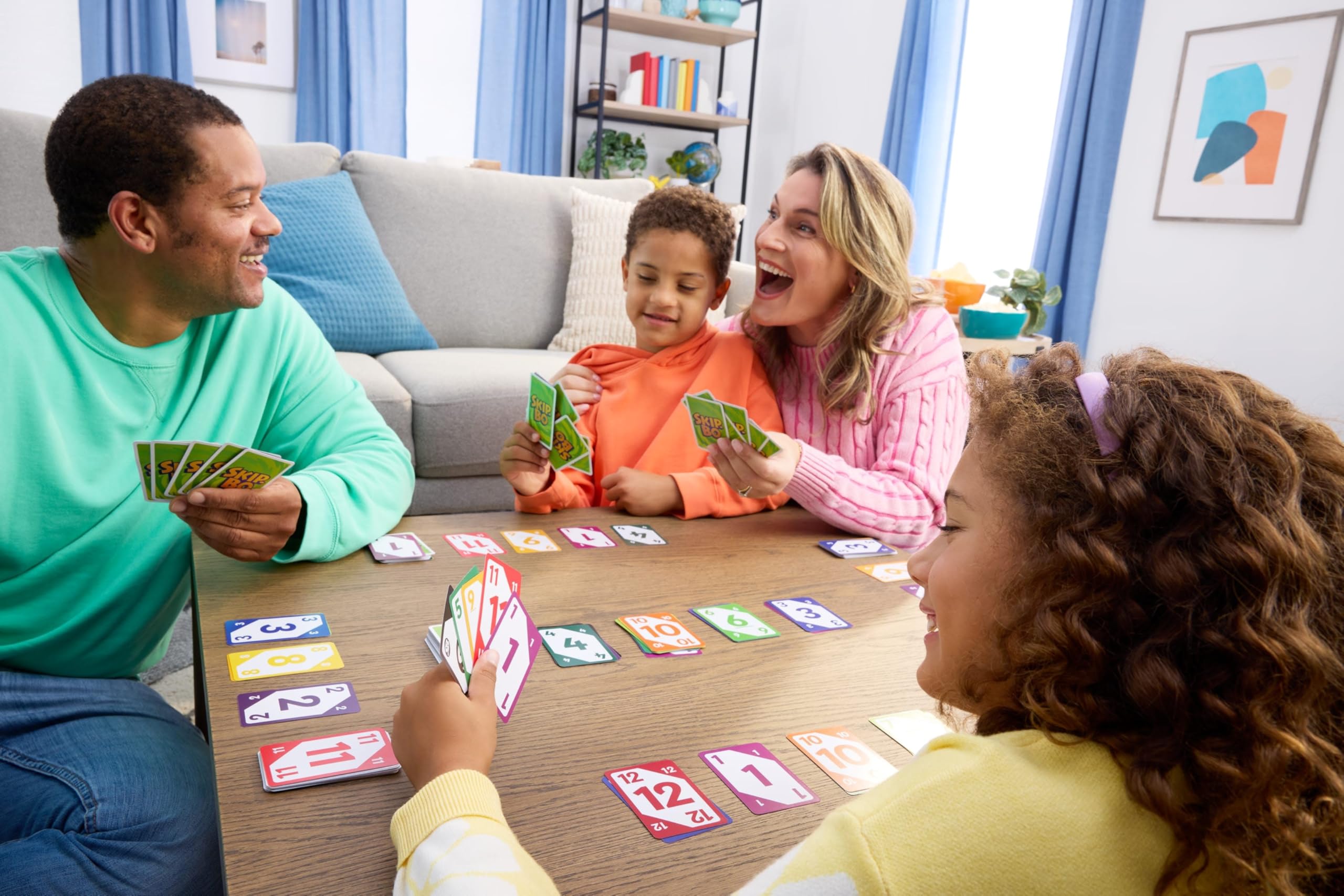 Juegos Mattel Skip-Bo Card Game - Family Strategy Game | 168 Cards | Ages 7+