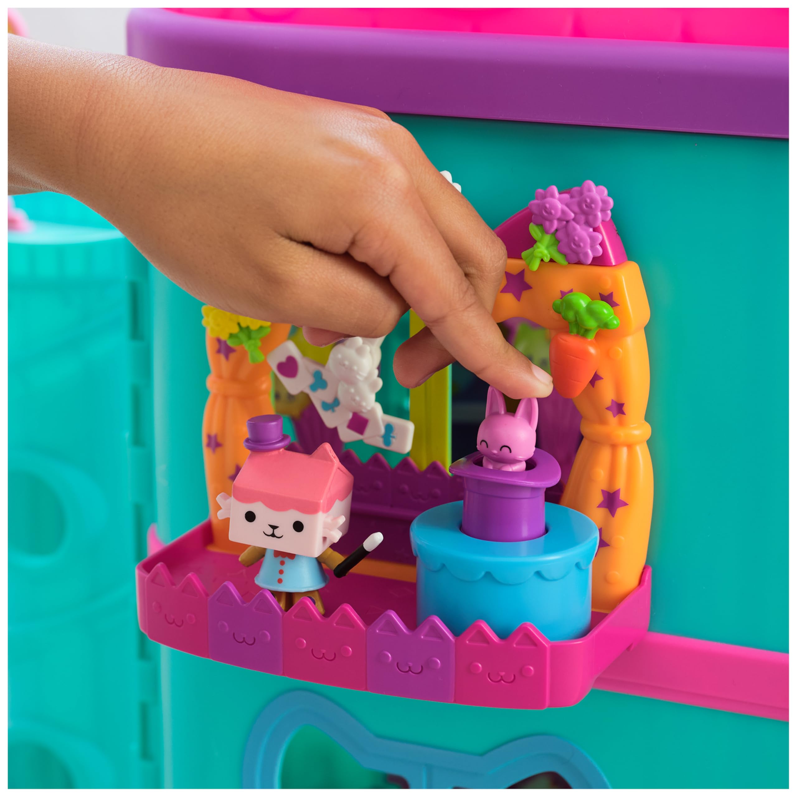 Gabby’s Dollhouse Baby Box Talent Show Balcony Playset - 8-Piece Dollhouse Playset with Figure & Accessories 8