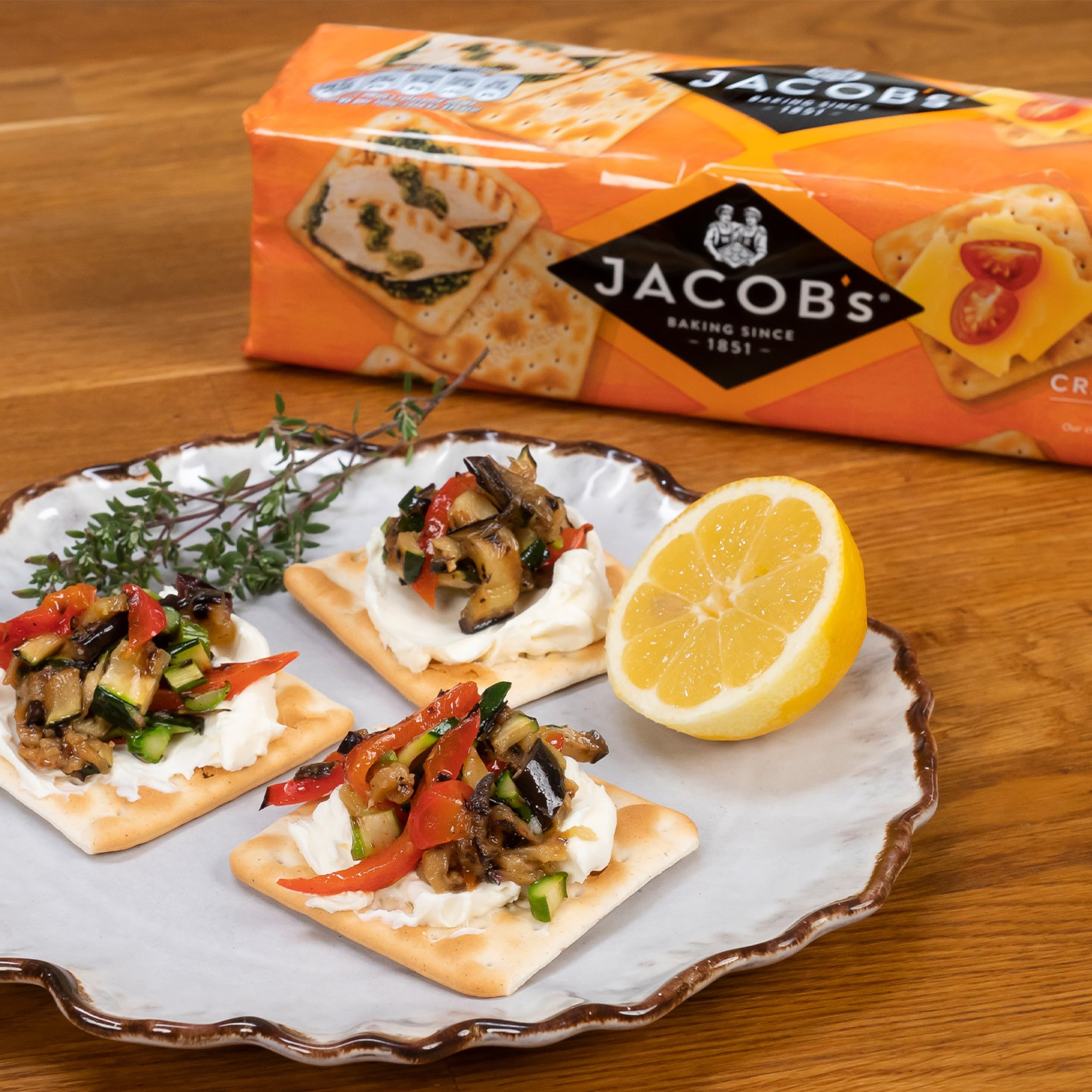 Jacob's Original Cream Crackers, 300 g (Pack of 1) 6