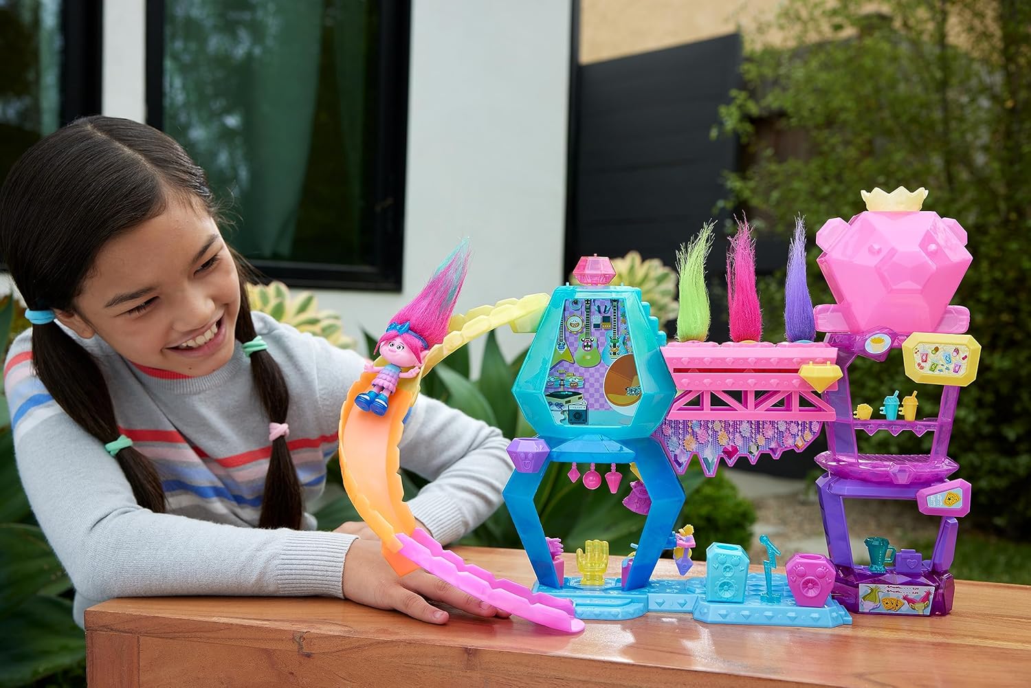 DreamWorks Trolls Band Together Mount Rageous Playset with Queen Poppy Doll - Interactive 2-Story Adventure Set 4