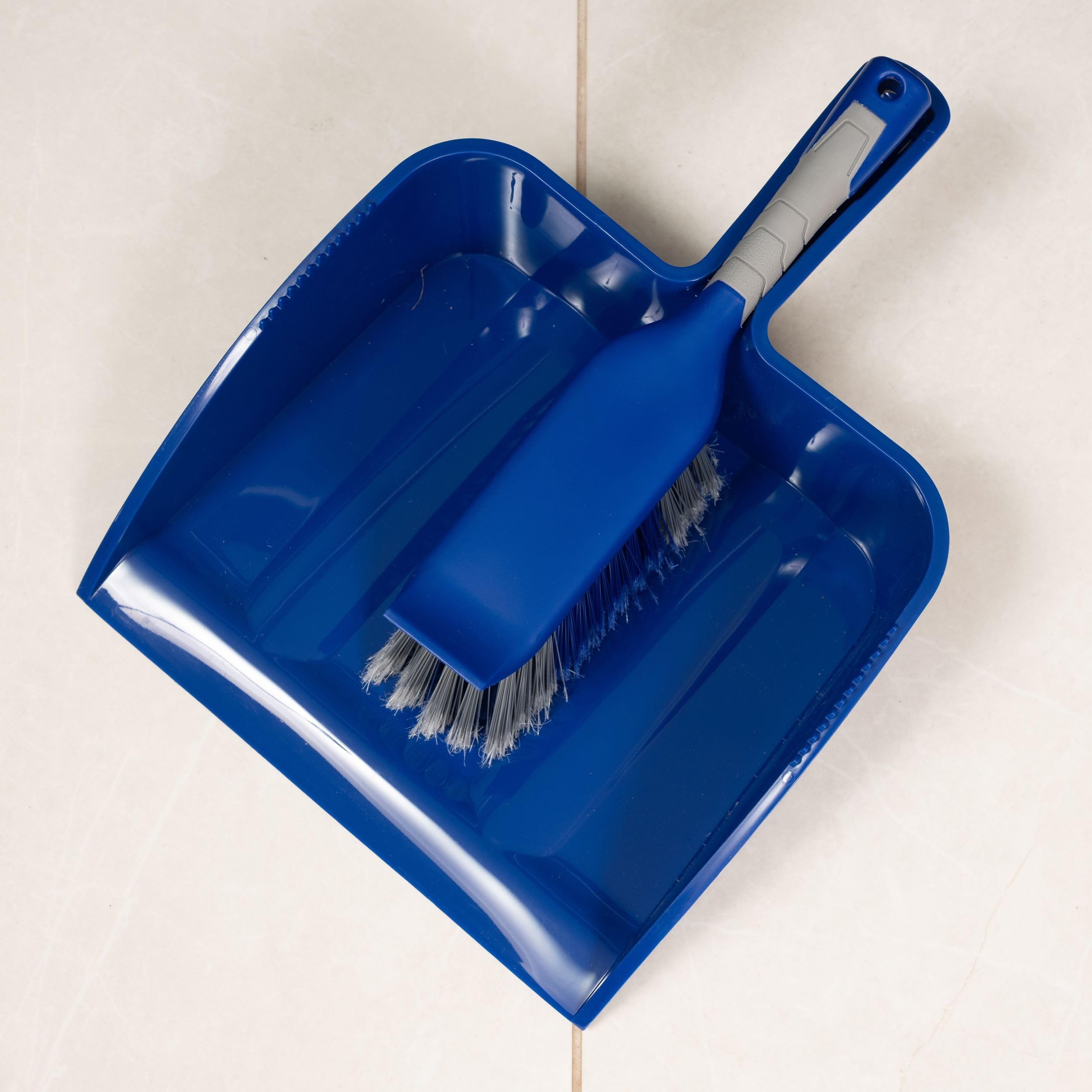 Addis - Outdoor Dustpan & Brush Set Heavy Duty Yard Sweeper with Wide Pan 6