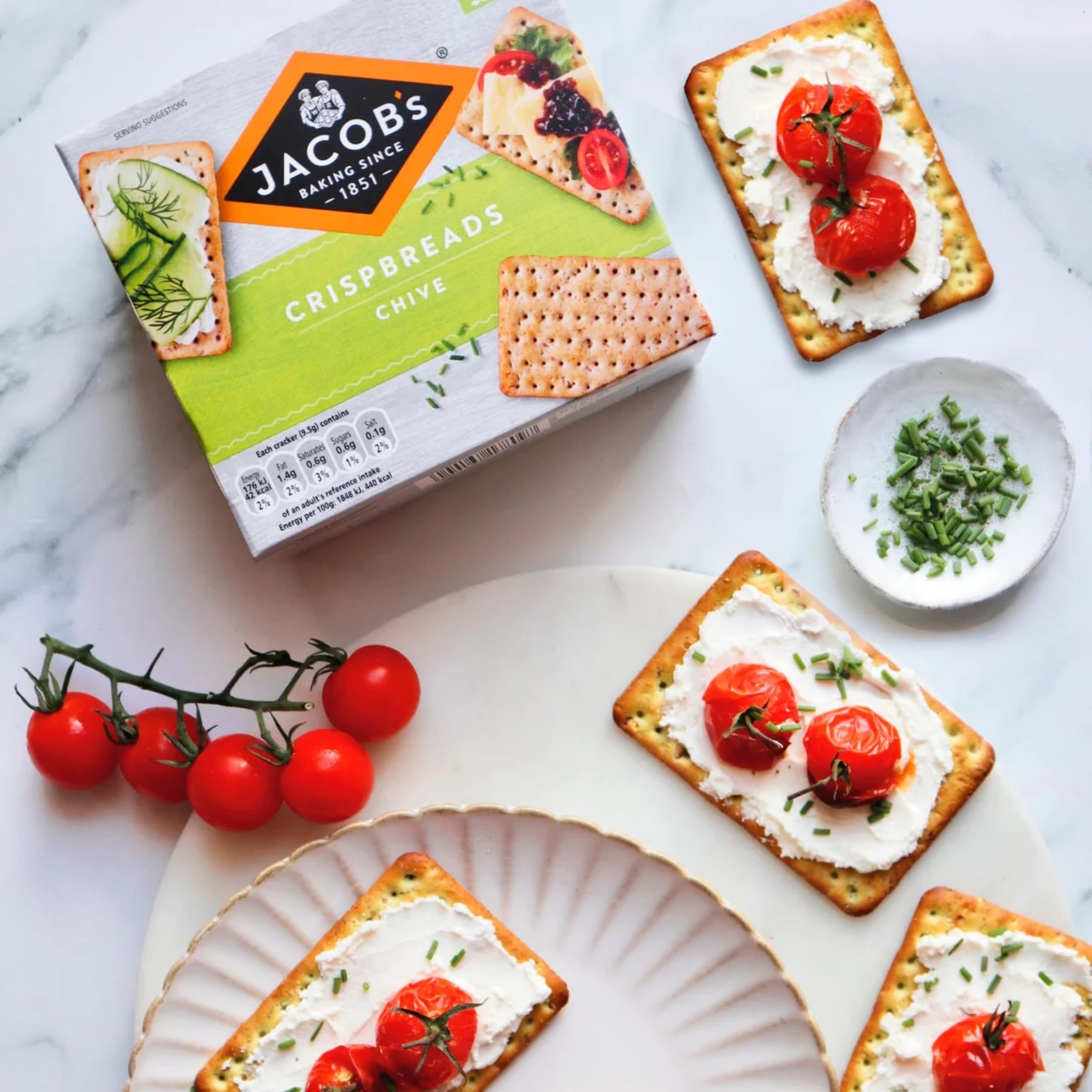 Jacob's Crispbreads Chive Crackers - Multigrain Crispbread Snacks, 5 x 38g (190g Total) 4