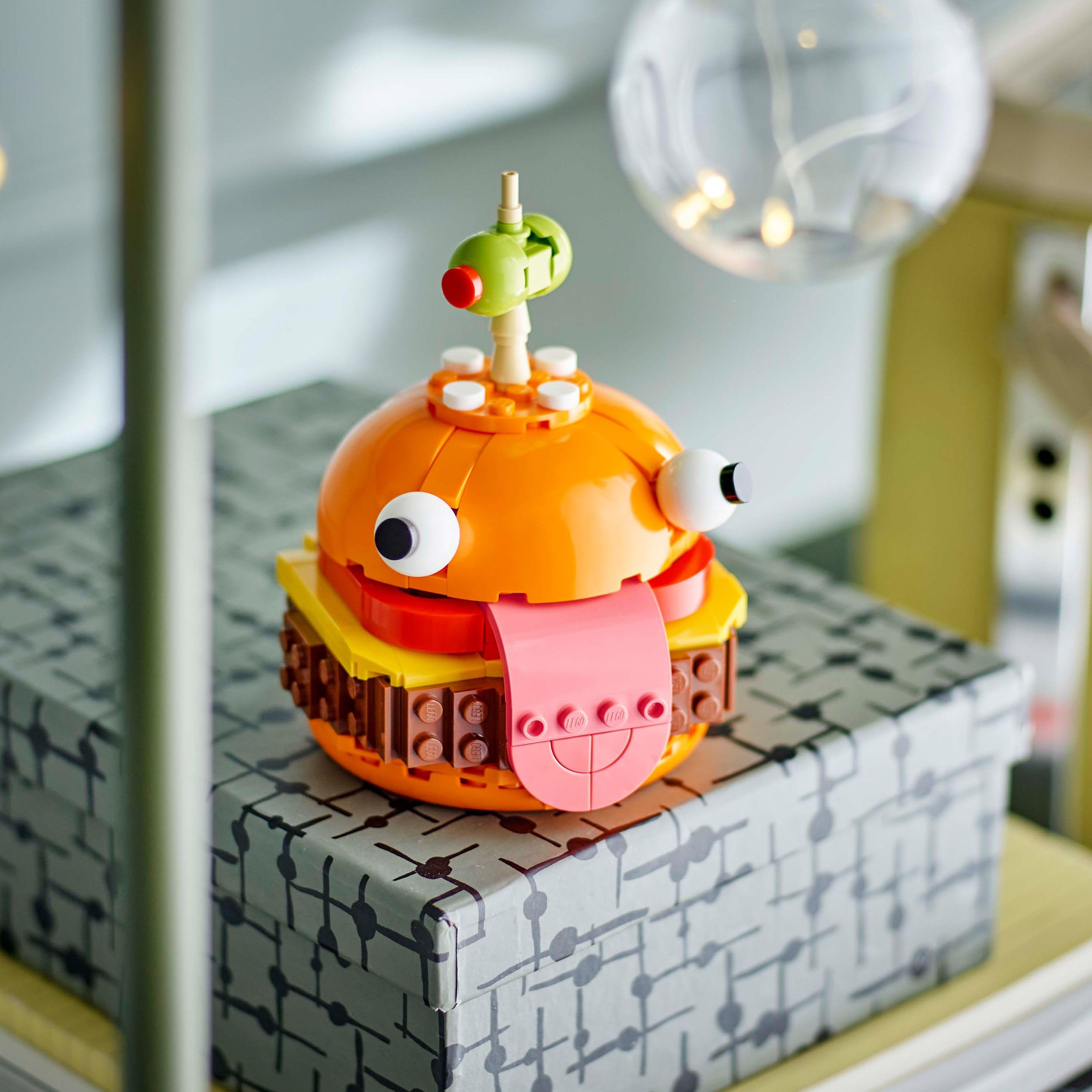 LEGO Fortnite Durrr Burger Building Set 77070 - Collectible Video Game Character Model for Kids 9+ 6