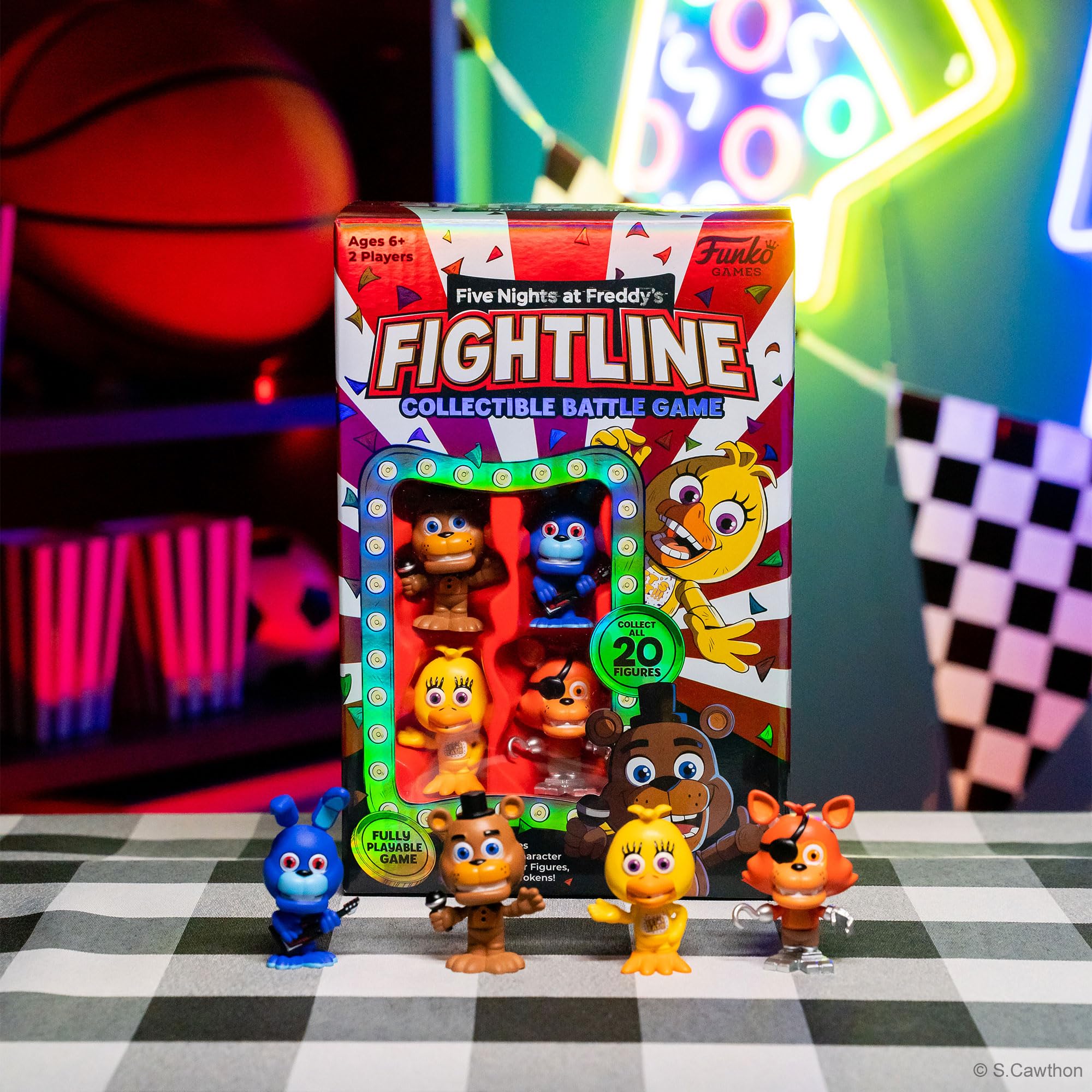 Funko Games Five Nights at Freddy's Fightline Starter Set 4