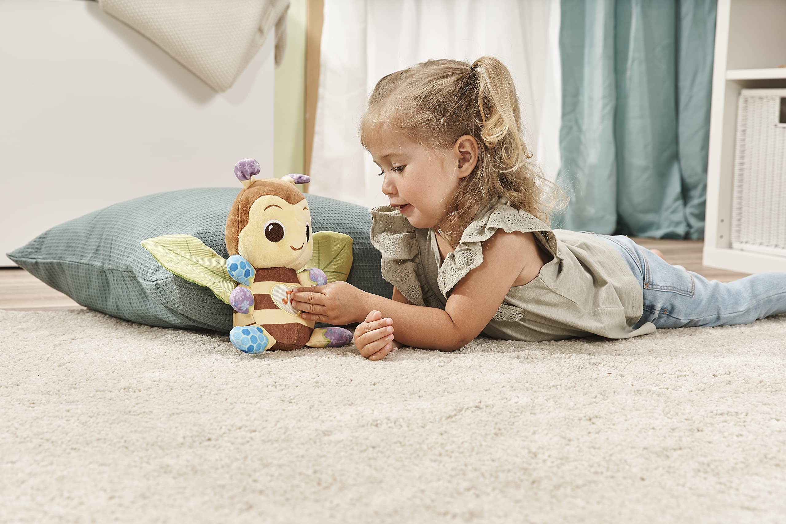 VTech Busy Musical Bee - Interactive Sensory Cuddly Toy | Lights & Music | Ages 3-24 Months 6