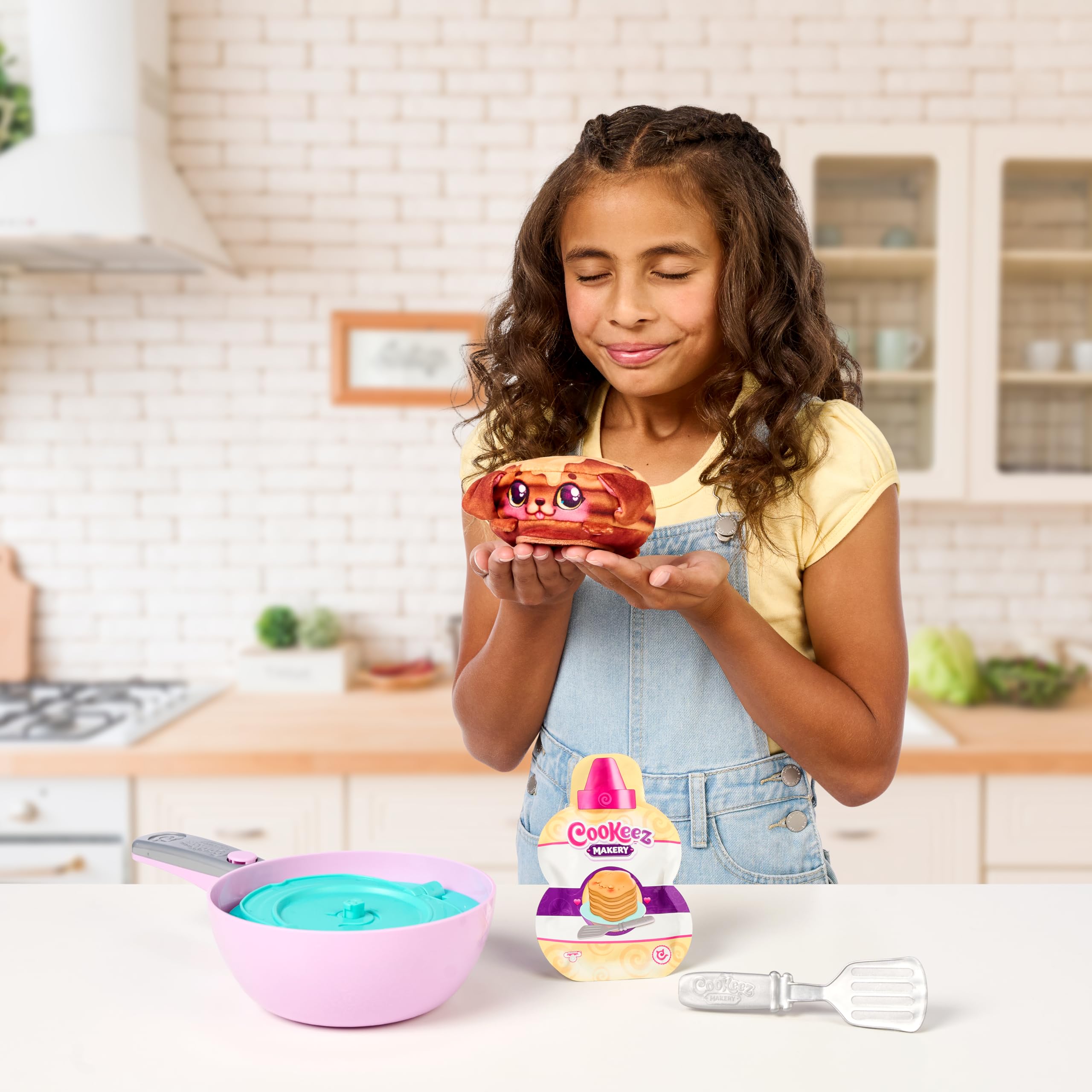 Cookeez Makery Pancake Treatz - Interactive Scented Plush Surprise for Ages 5+ 3
