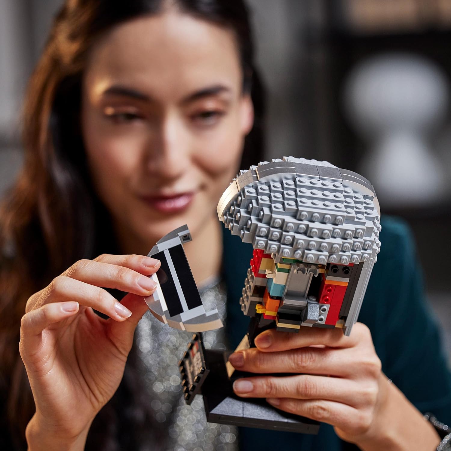 LEGO 75328 Star Wars The Mandalorian Helmet Buildable Model Kit - Collectible Display for Adults 6