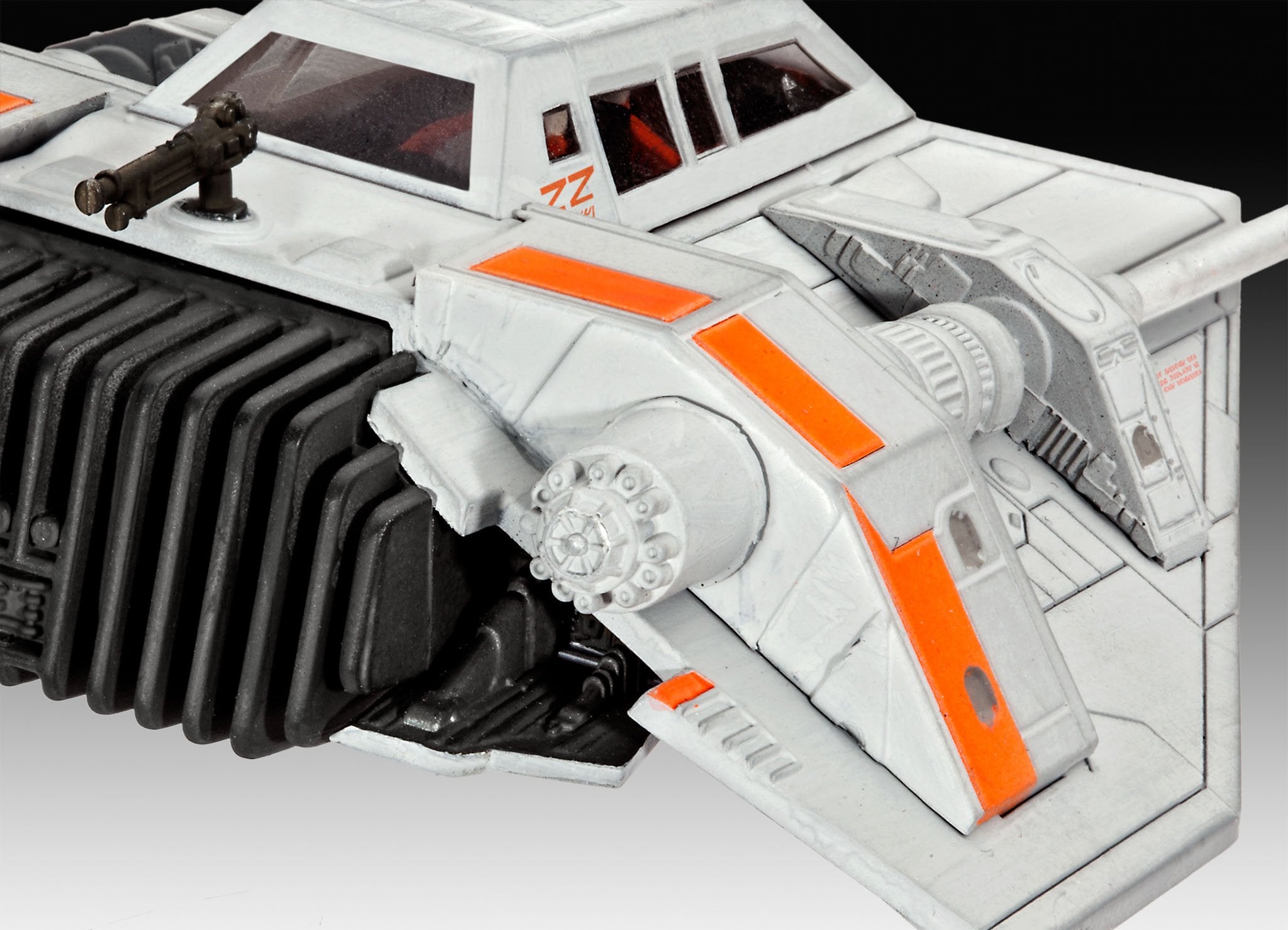 Revell Star Wars Snowspeeder Plastic Model Kit | Skill Level 3 | 100mm Length | Ages 10+ 3