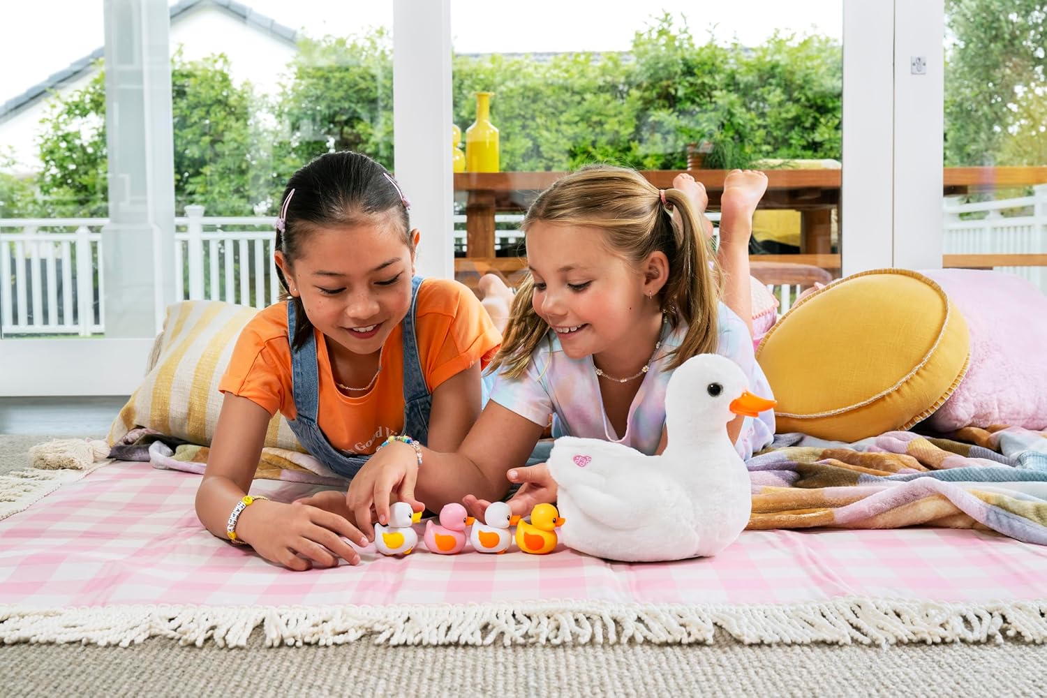 Pets Alive Mama & Baby Surprise - Electronic Duck Playset with Sounds & Waddling Motion 6