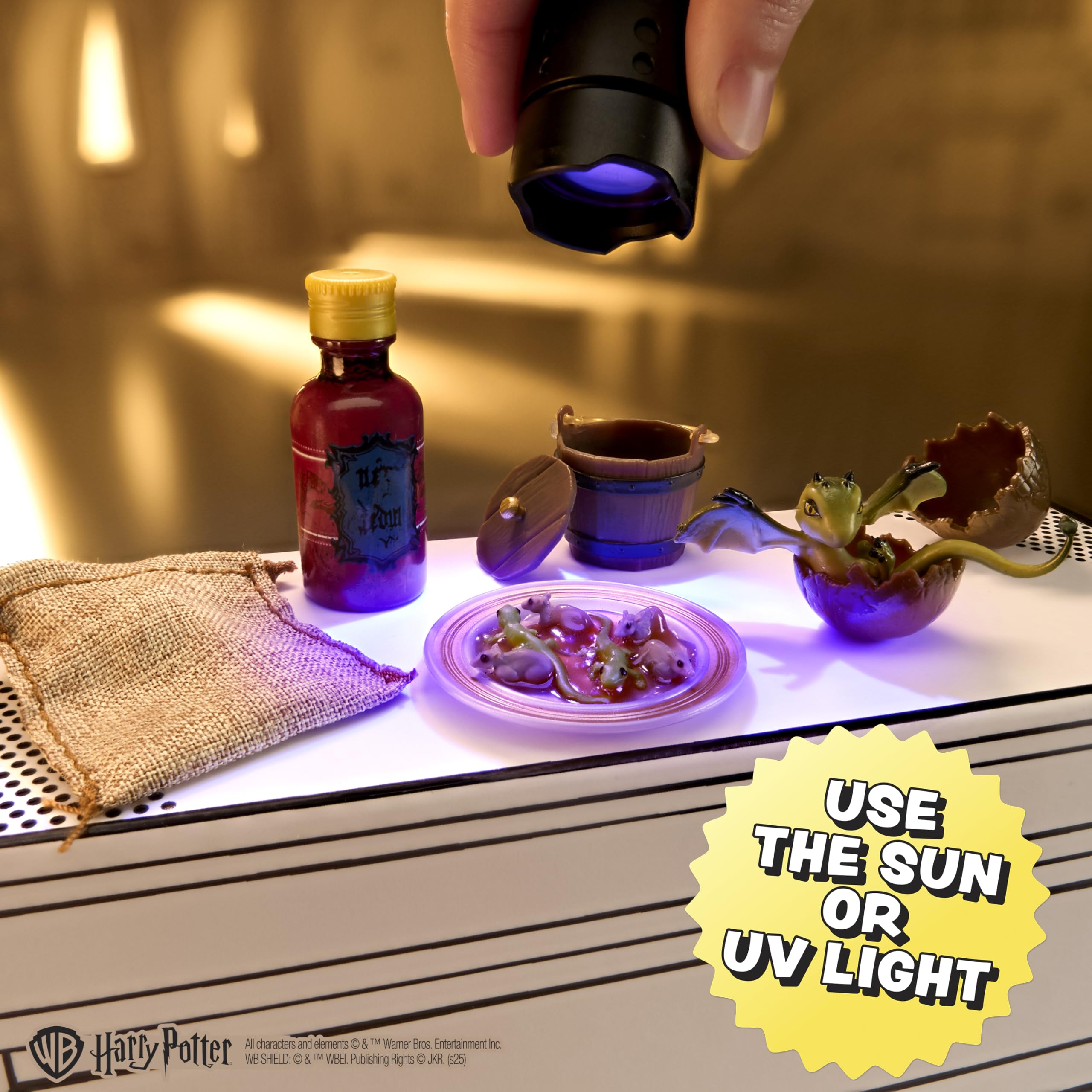 MGA Miniverse Make It Mini Back to Hogwarts - Harry Potter DIY Mini Collectible 3