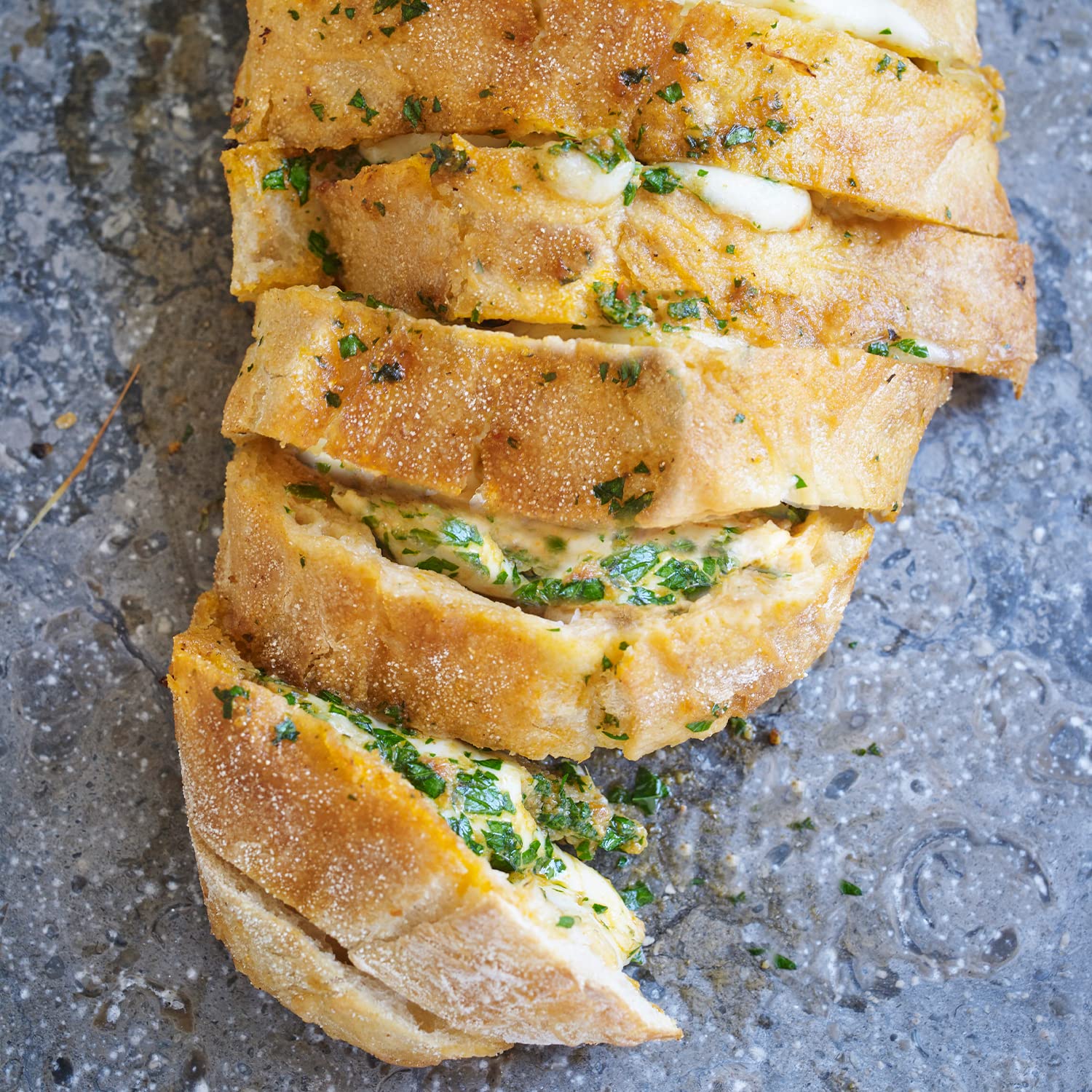 Sacla Italienisches veganes Basilikum-Pesto – milchfreie, glutenfreie Pastasauce 7