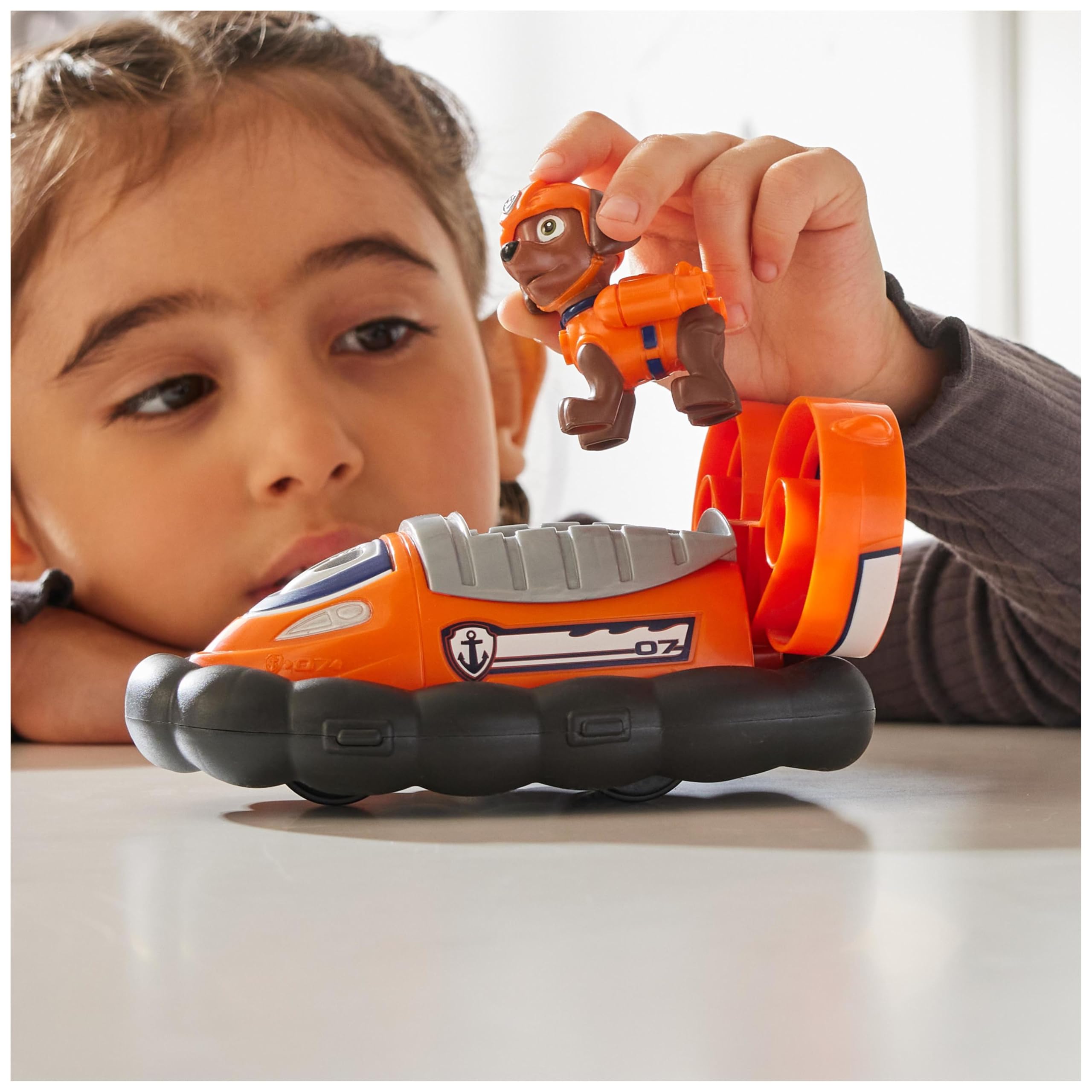 Paw Patrol Zuma's Hovercraft - Toy Vehicle with Collectible Action Figure for Kids 3+ 5