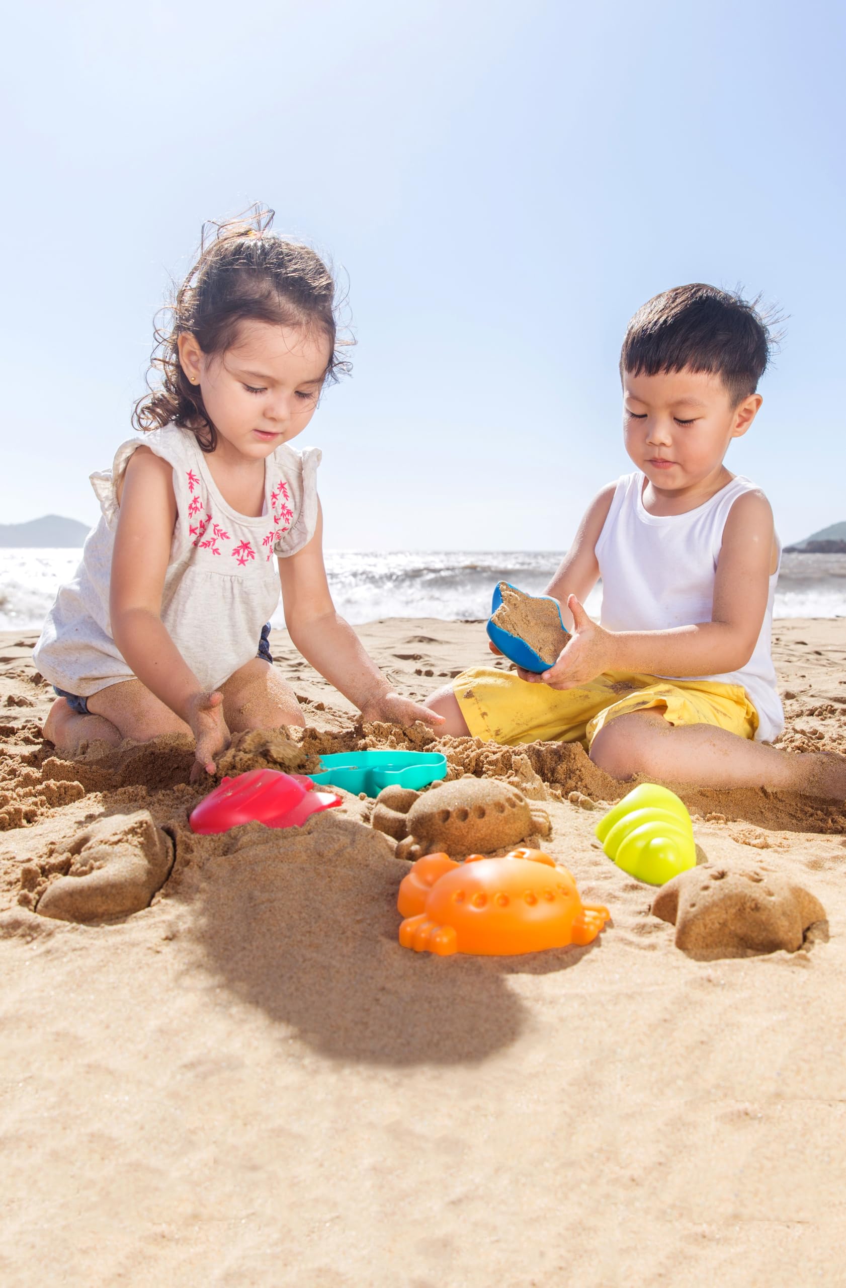 Hape Sea Creatures Sand Moulds - Beach Toys | Ages 2-6 | Plastic 5