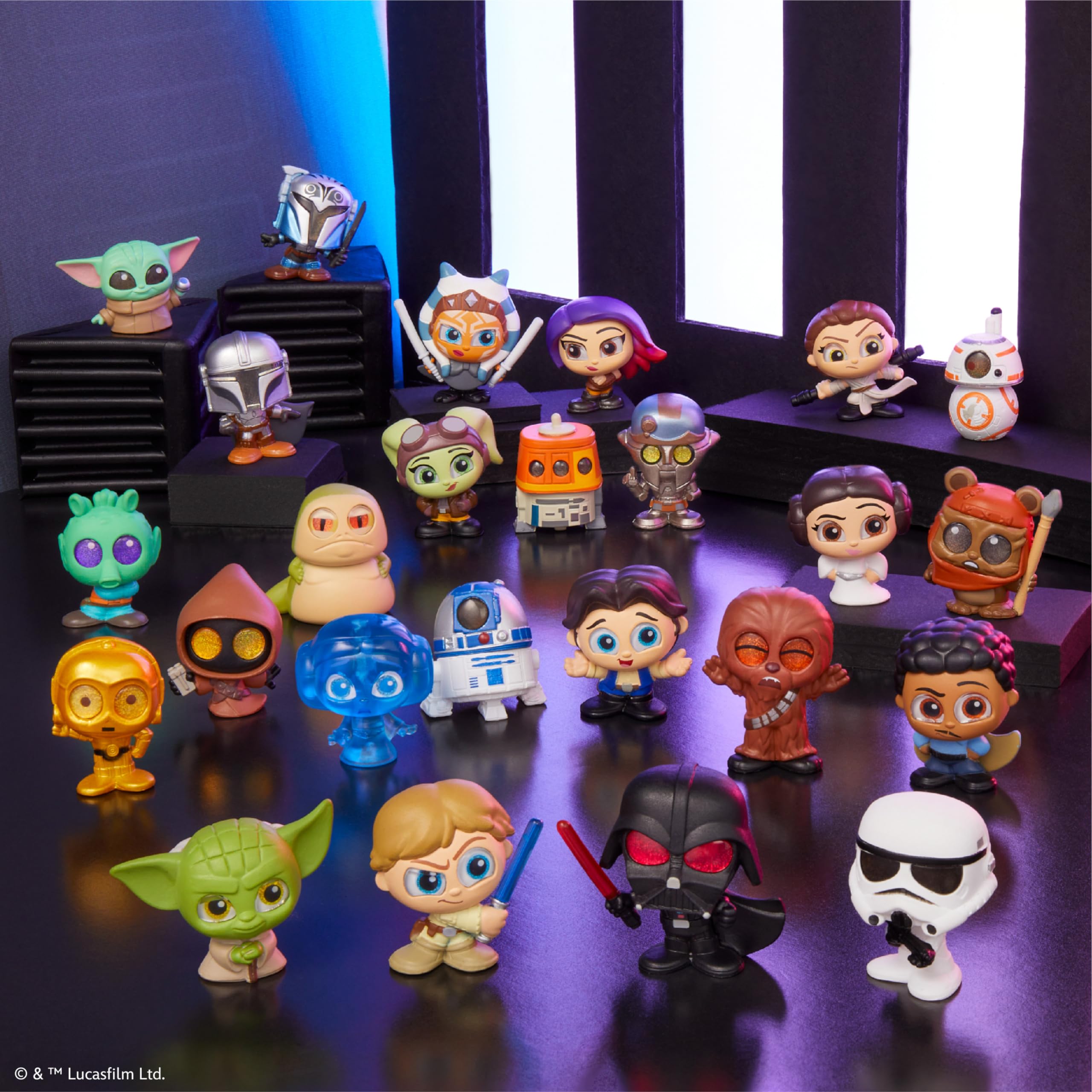 Just Play STAR WARS™ Doorables Collectible Figures Blind Bag - 4 Mini Figures with Death Star Display Capsule, Ages 5+ 3