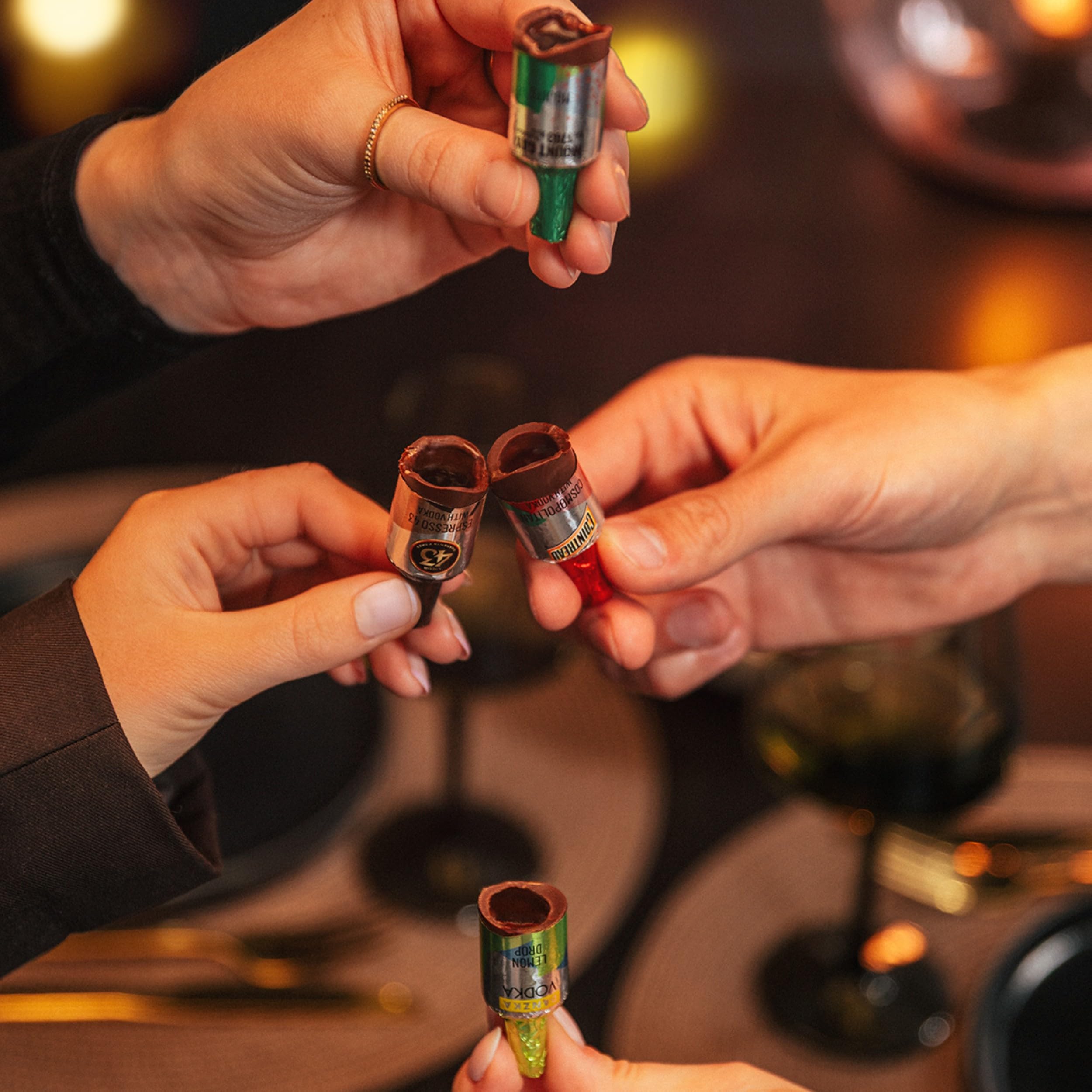 Anthon Berg 12 Dark Chocolate Cocktails with Famous Spirits Liqueurs 12