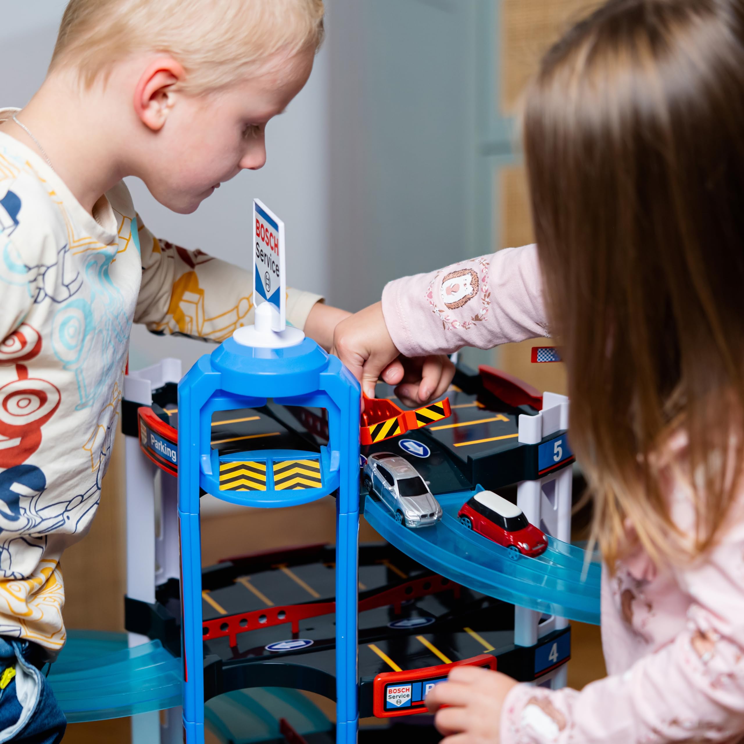 Theo Klein Bosch Car Service Multi-Storey Car Park - 5 Levels, 2-Lane Ramp | Ages 3+