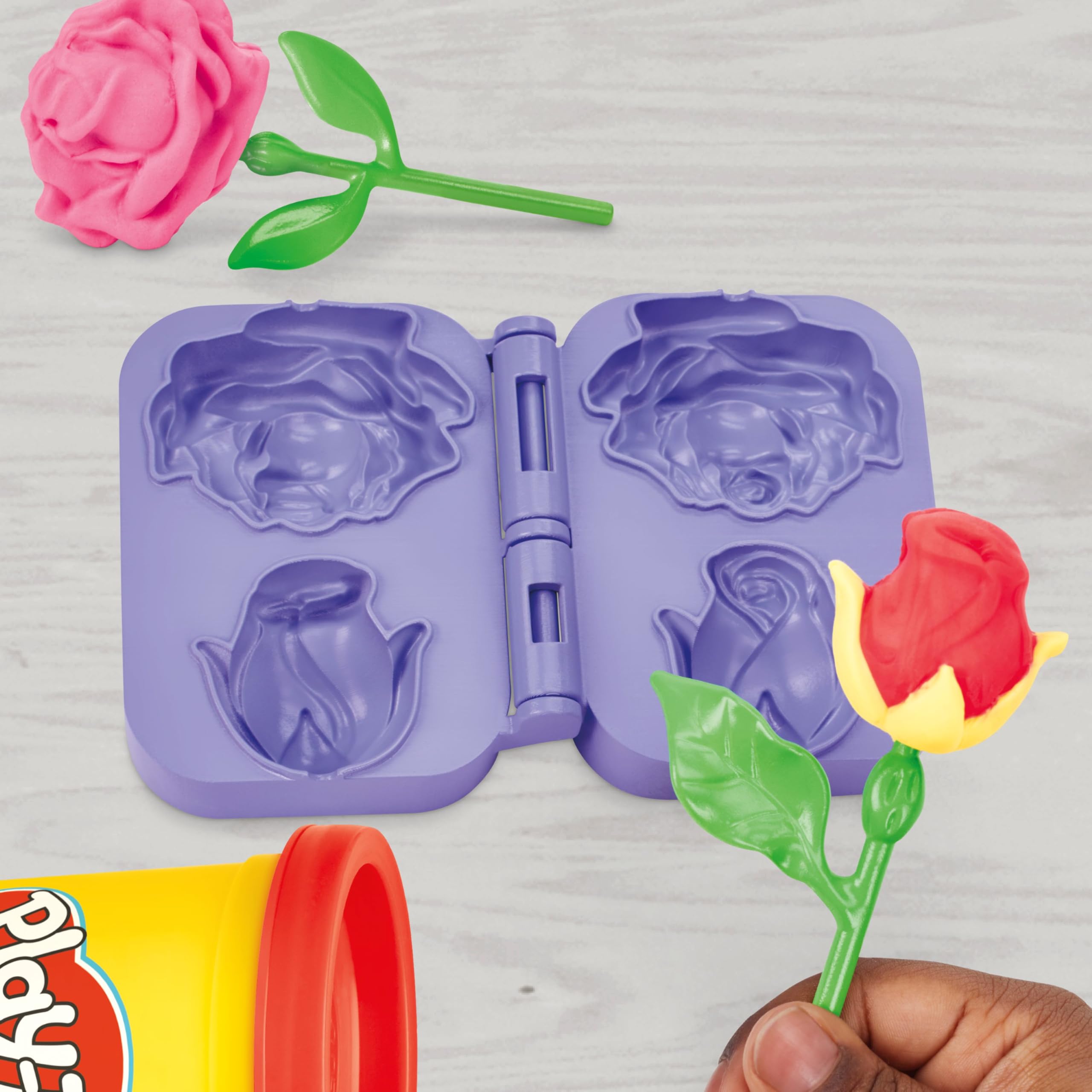 Play-Doh Tulips & Daffodils Flower Toy - Arts & Crafts Kit for Kids Ages 3+