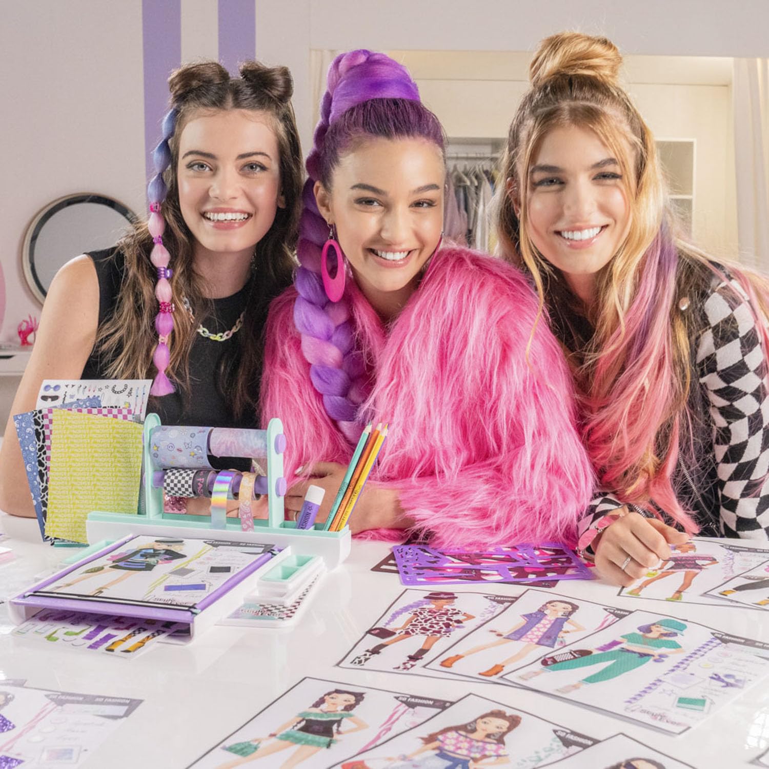 Style 4 Ever Fashion Designer Studio - Real Adhesive Fabrics & Design Kit 5