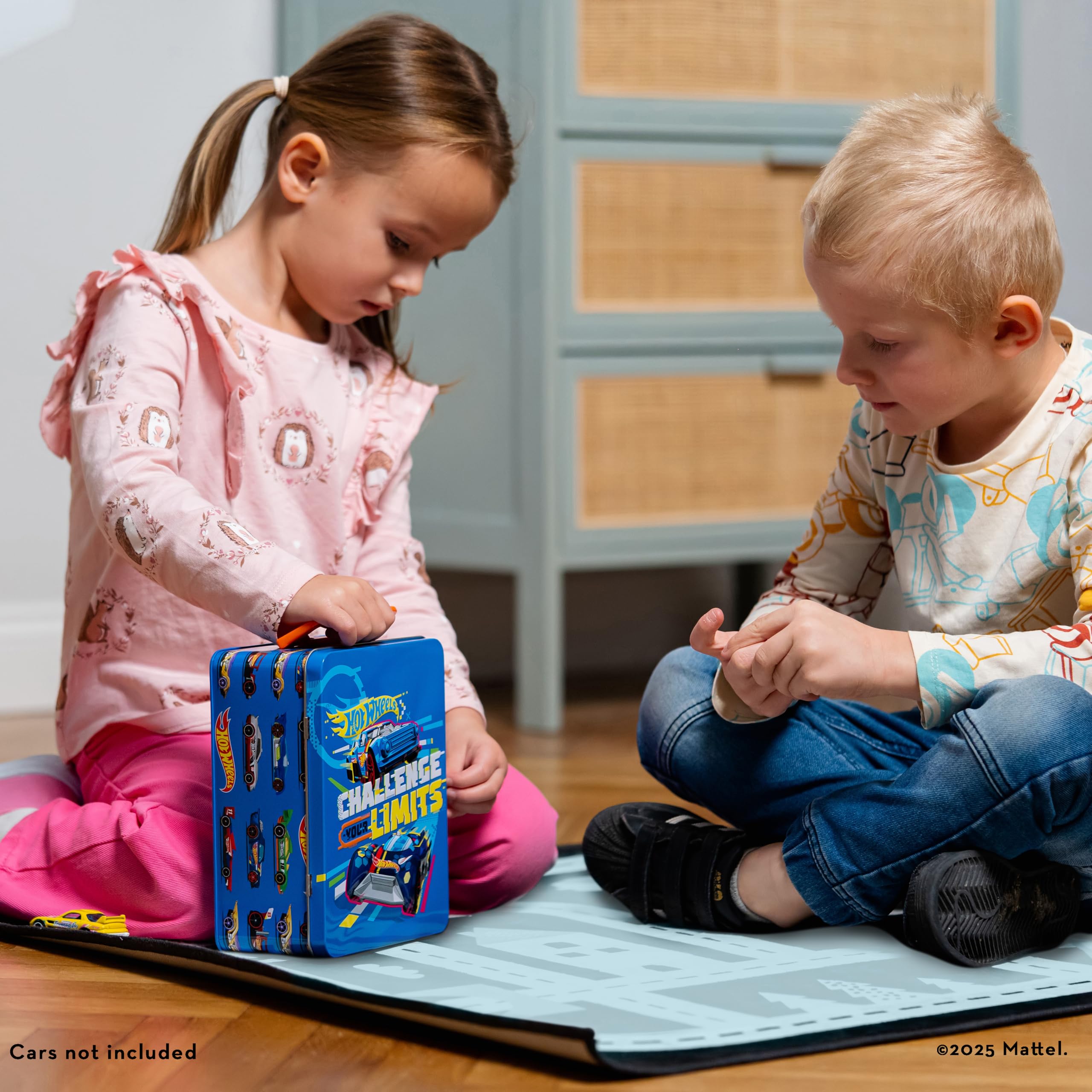 Theo Klein 2883 Hot Wheels Storage Case - Metal Tin with 18 Compartments for 1:64 Scale Cars - Ages 3+ 6