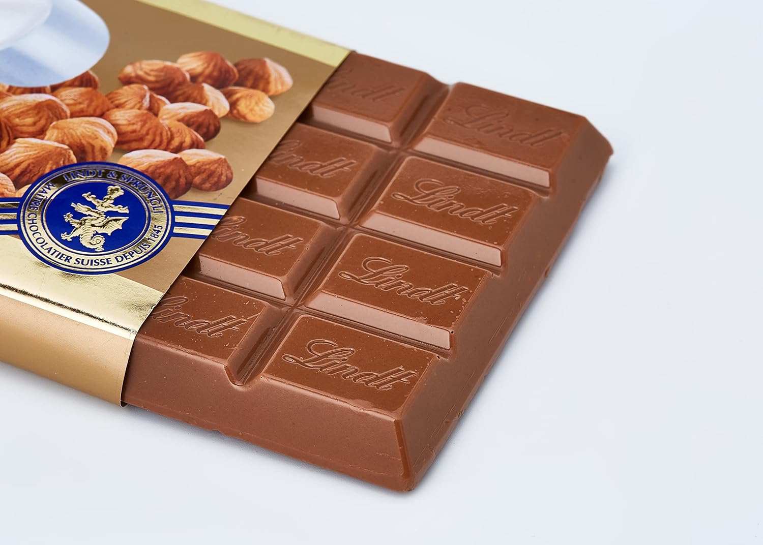 Lindt Schweizer Milchschokolade und knusprige Haselnuss-Goldtafel 300 g 7