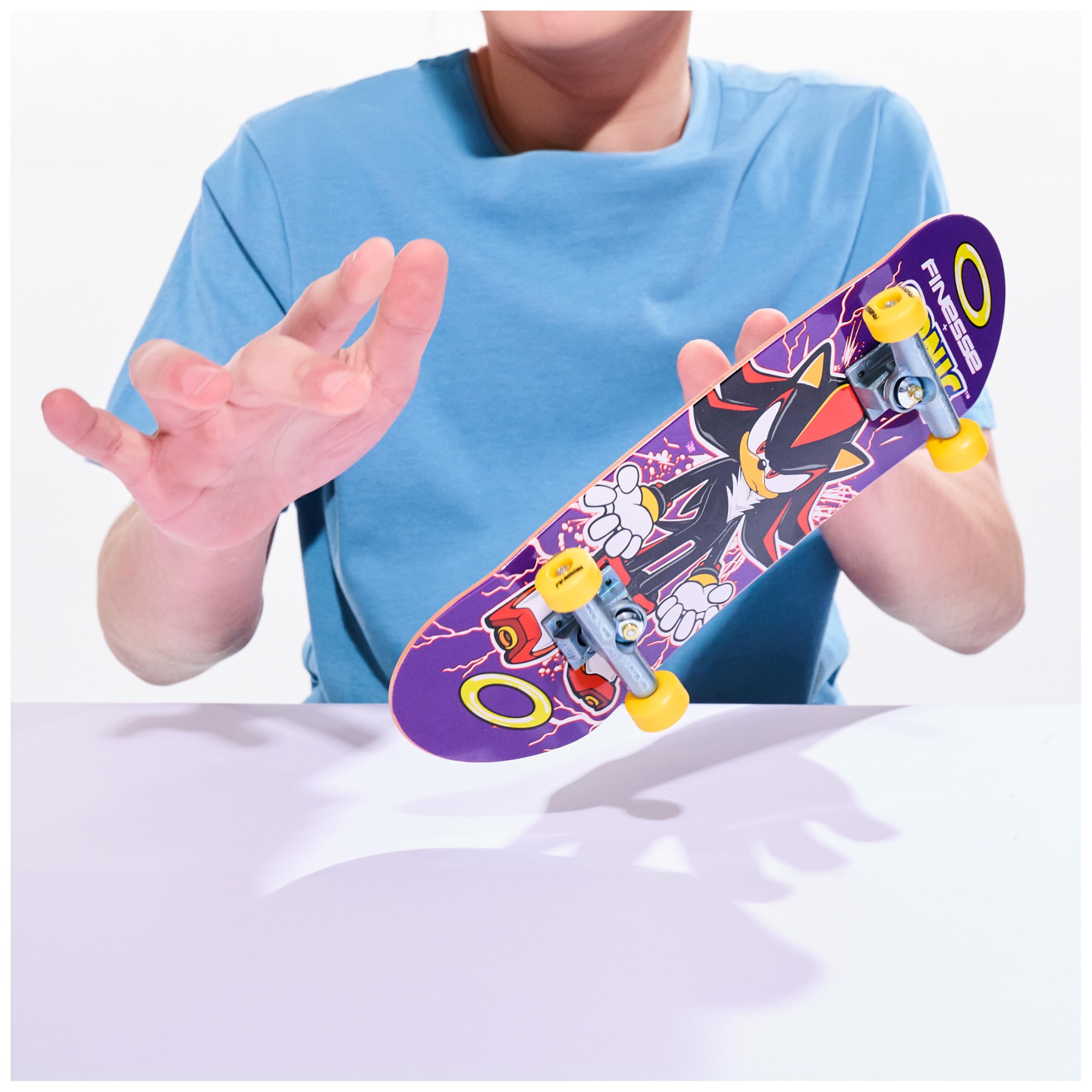 Tech Deck Finesse X Sonic the Hedgehog Handboard - 9x Larger Mini Skateboard for Kids 6+ 7